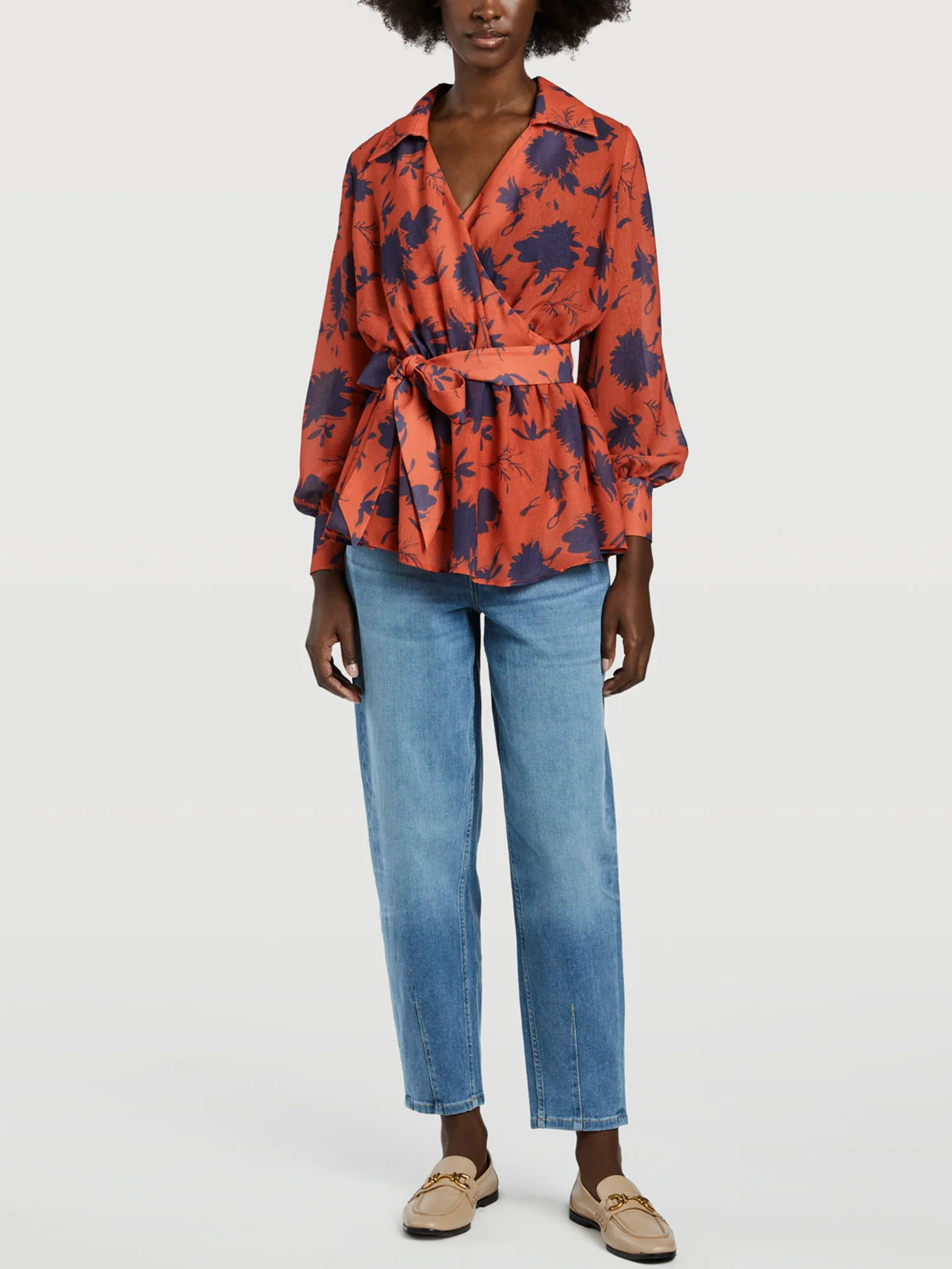 Blusa com cinto - Image 4