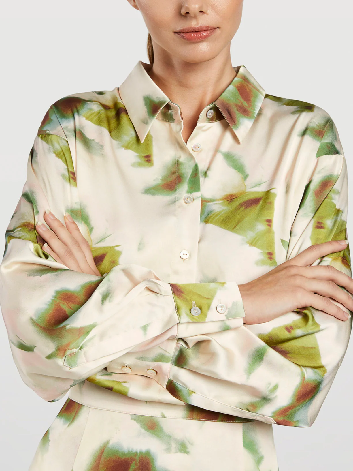 Blusa com estampado desbotado
