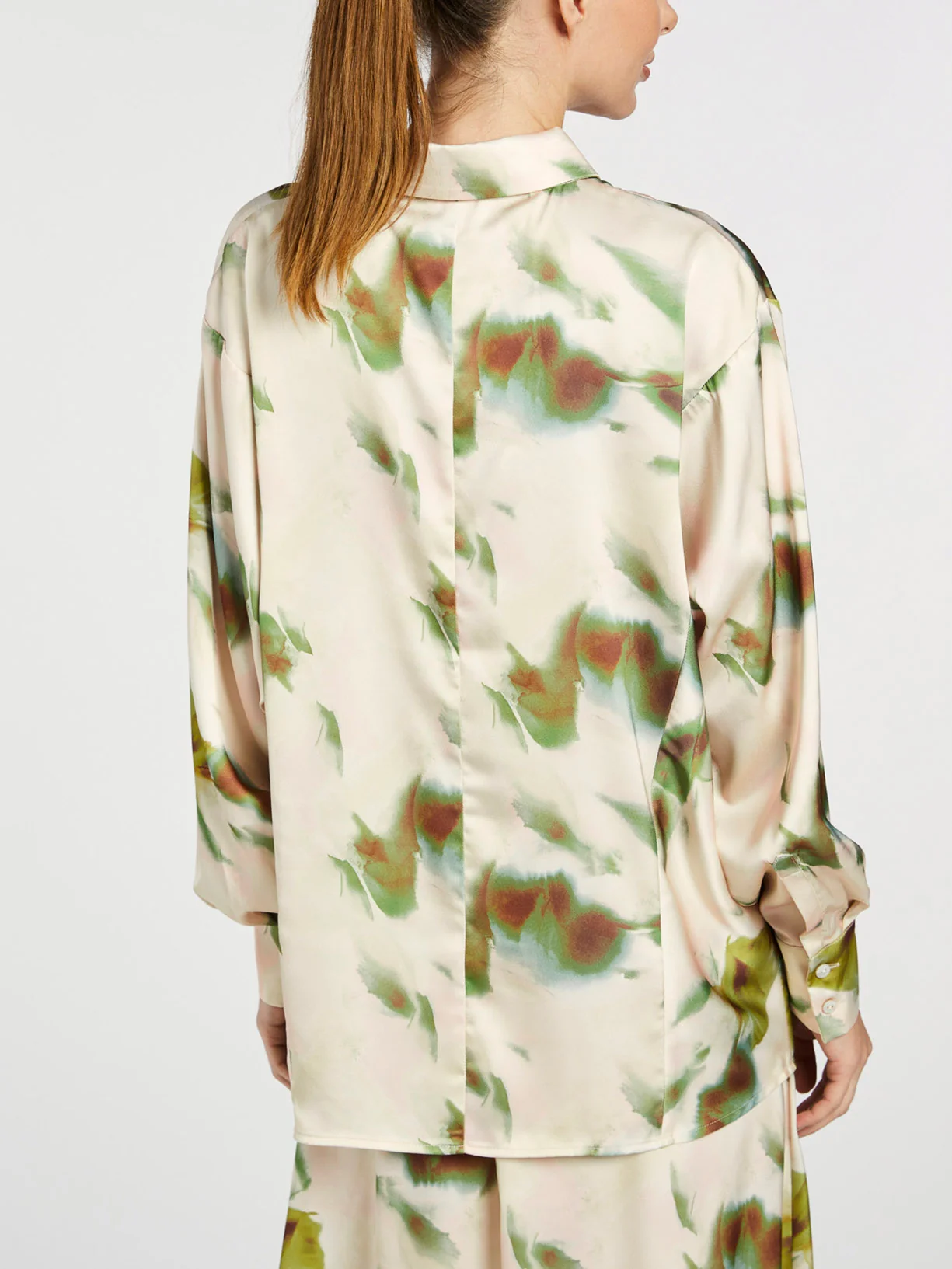Blusa com estampado desbotado - Image 3