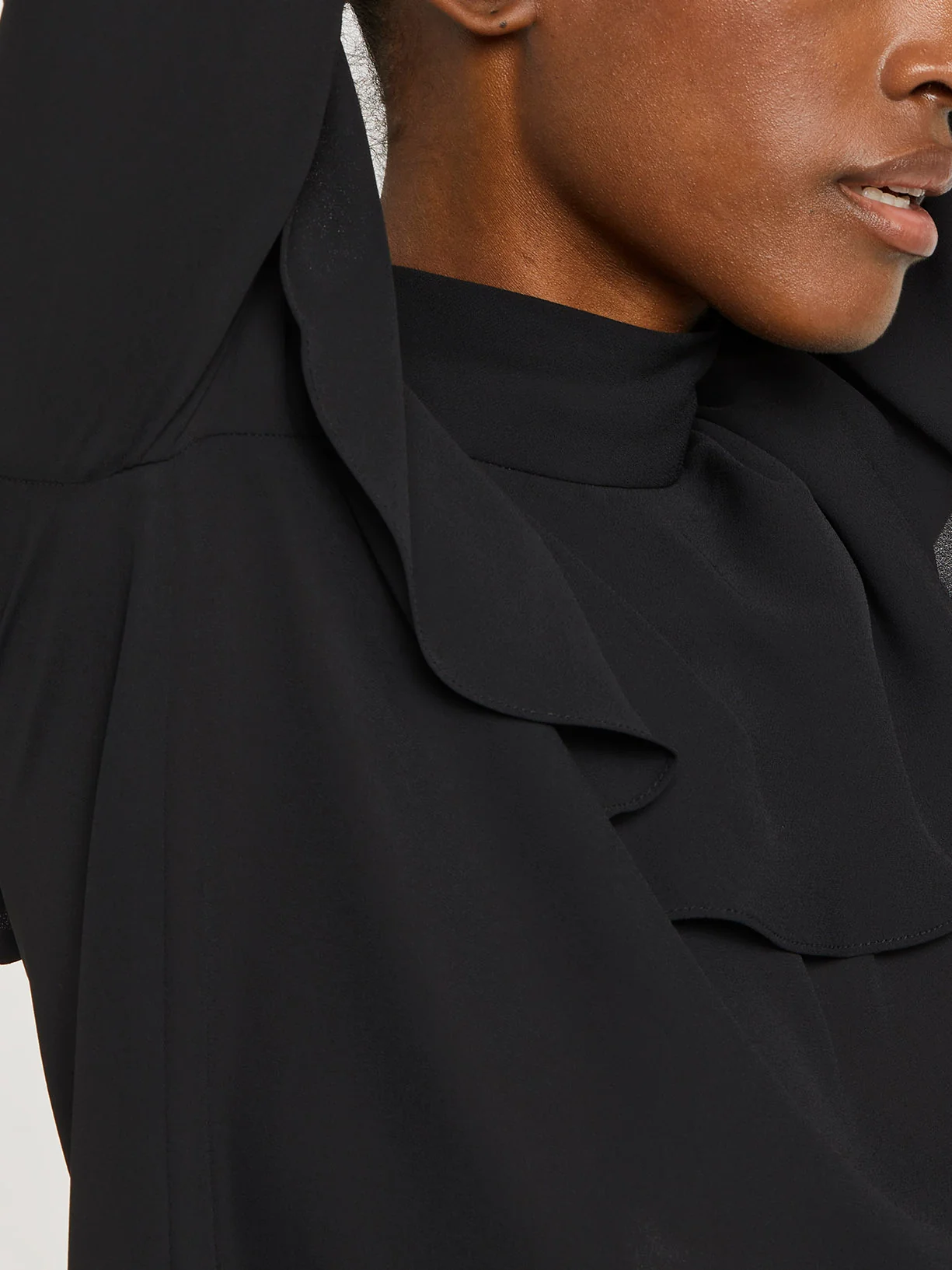 Blusa com folhos na frente - Image 4