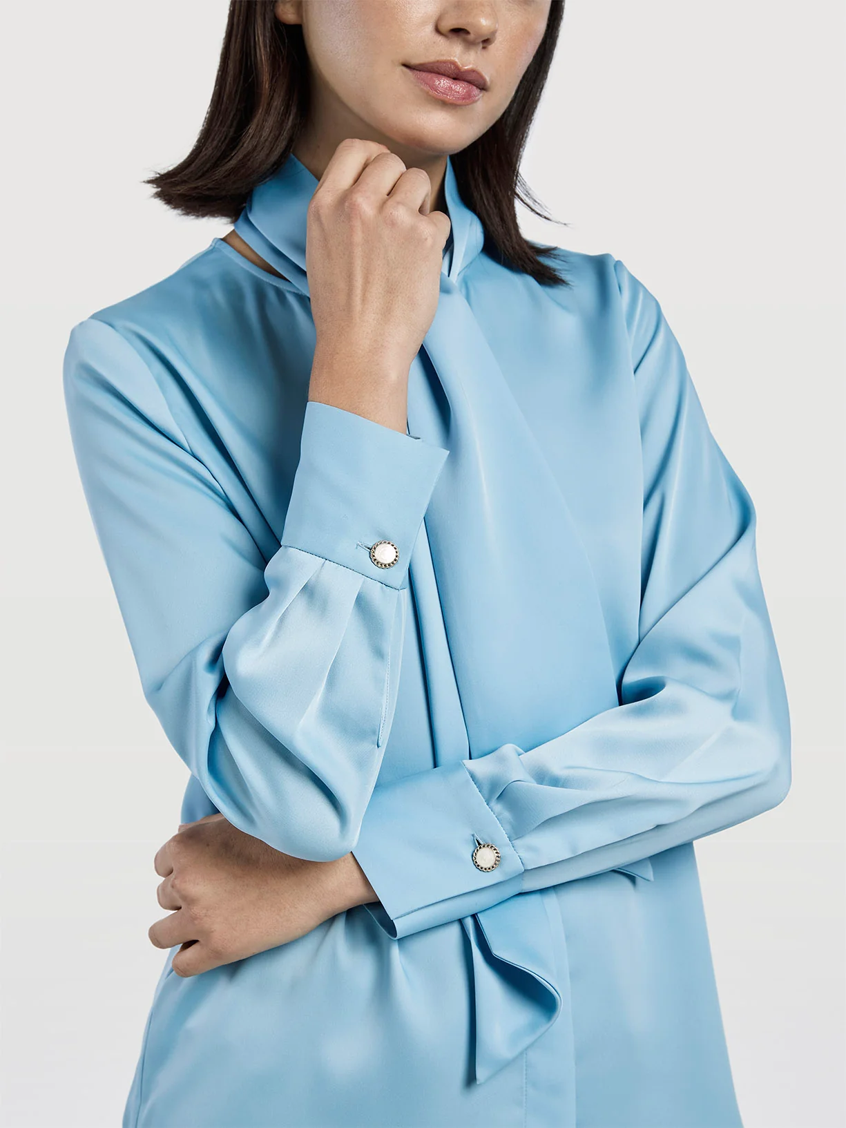 Blusa com lenço removível - Image 2