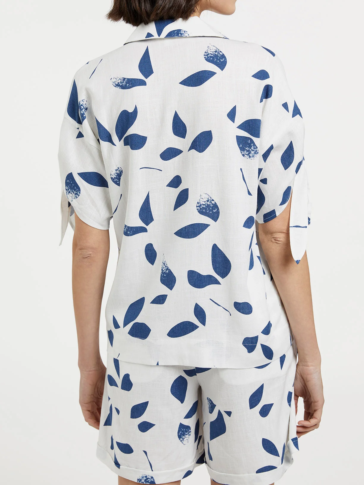Blusa estampada loose fit - Image 3