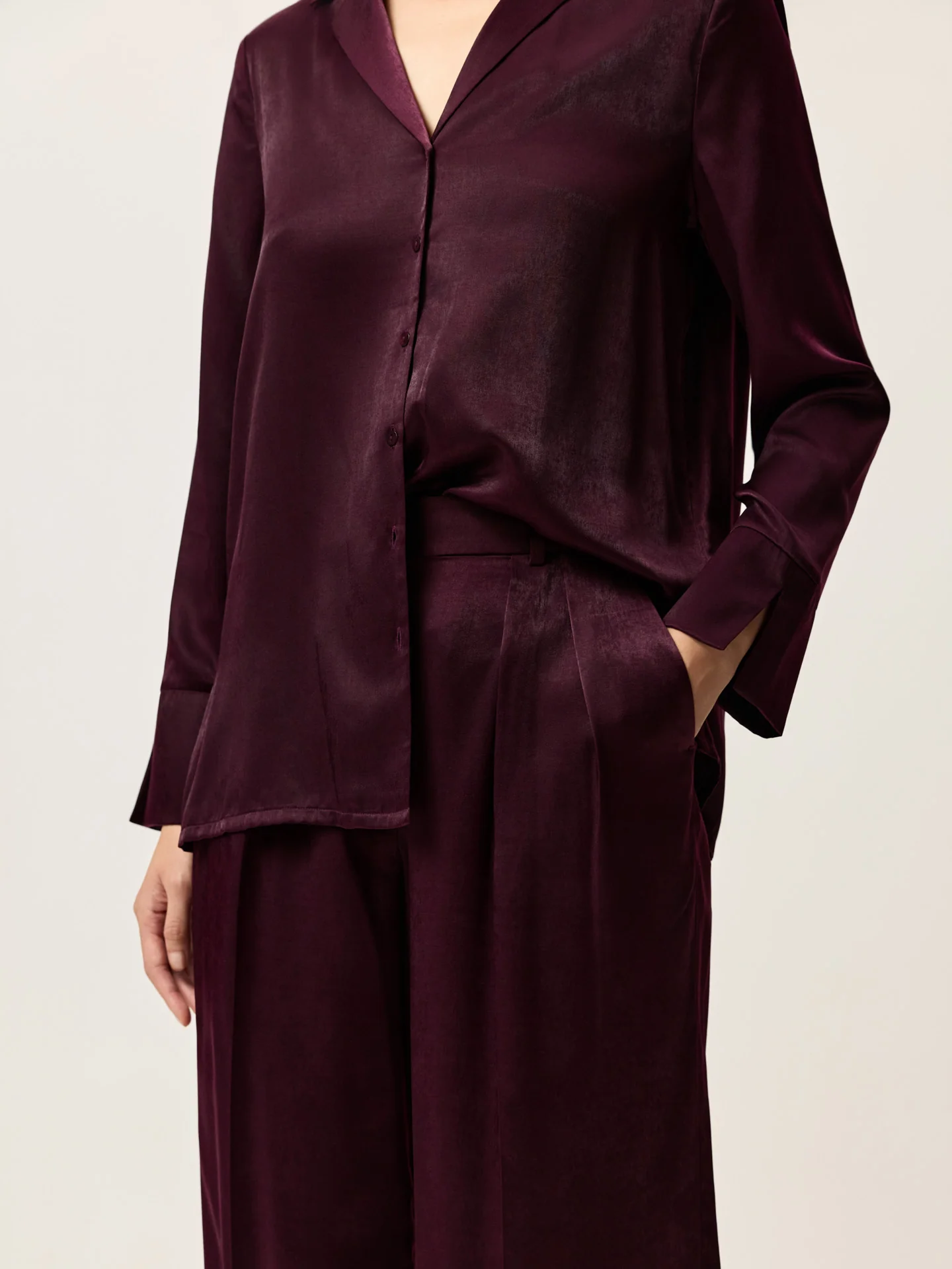 Blusa Loose Fit em Mistura de Rayon com Colarinho Tailored - Image 3