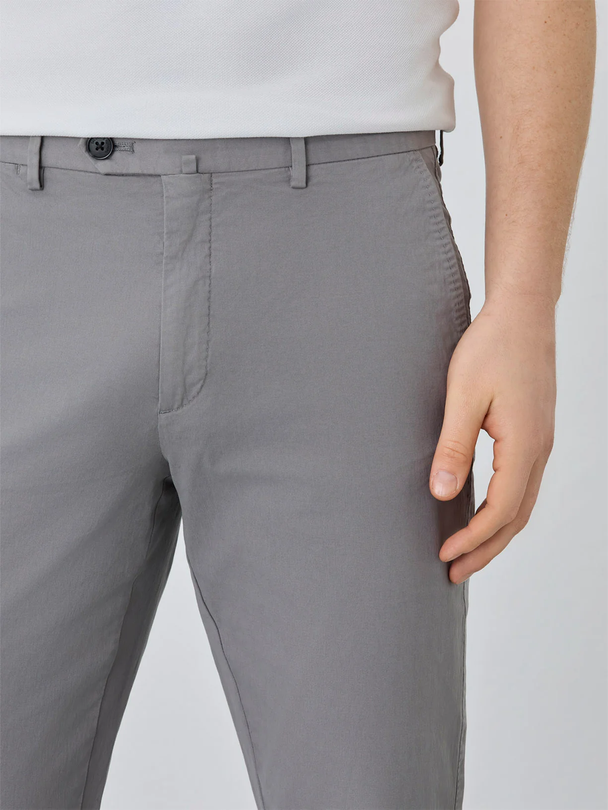 Calça Chino Regular Fit Com Bolso Relógio - Image 18