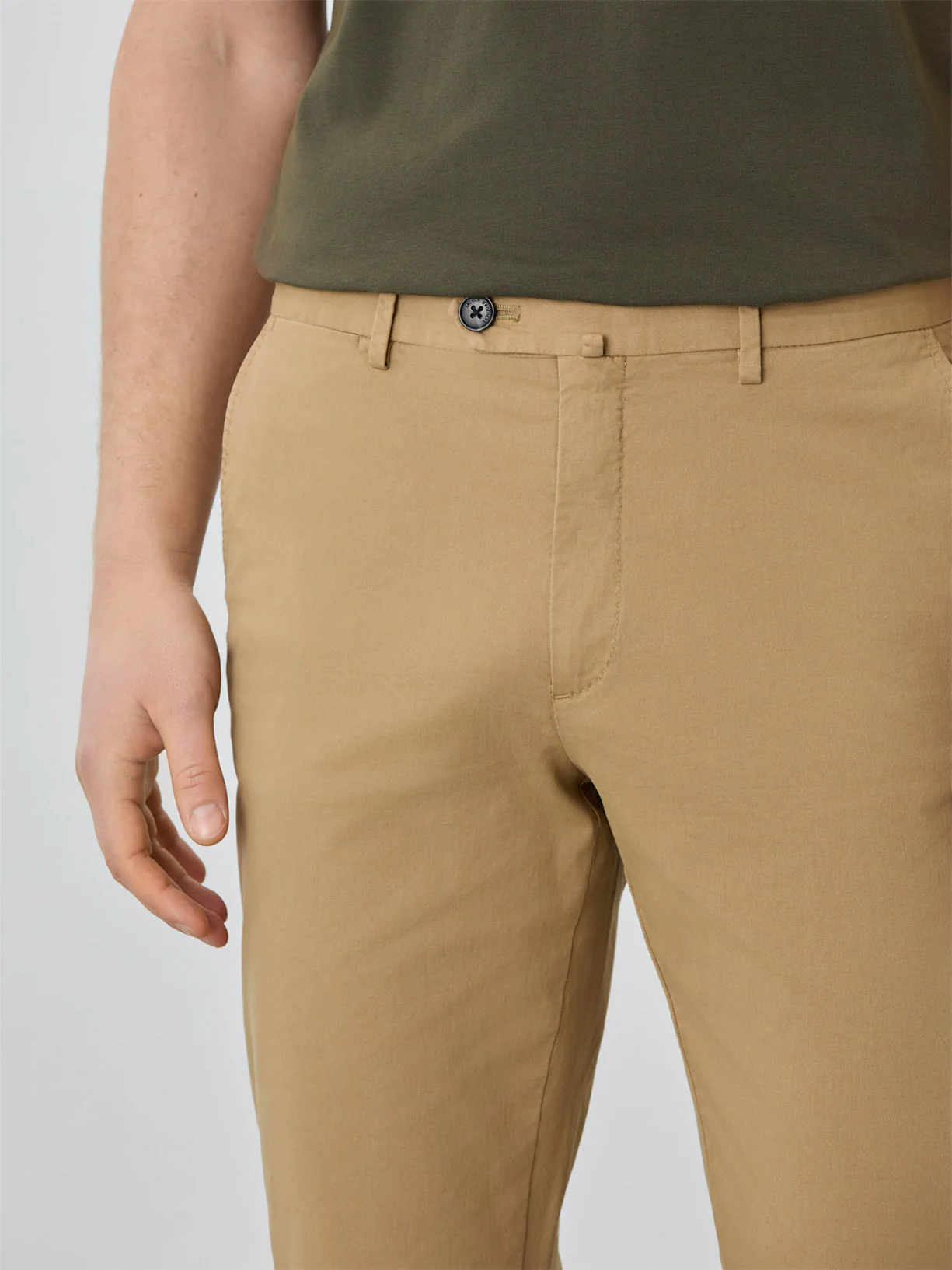 Calça Chino Regular Fit Com Bolso Relógio - Image 3