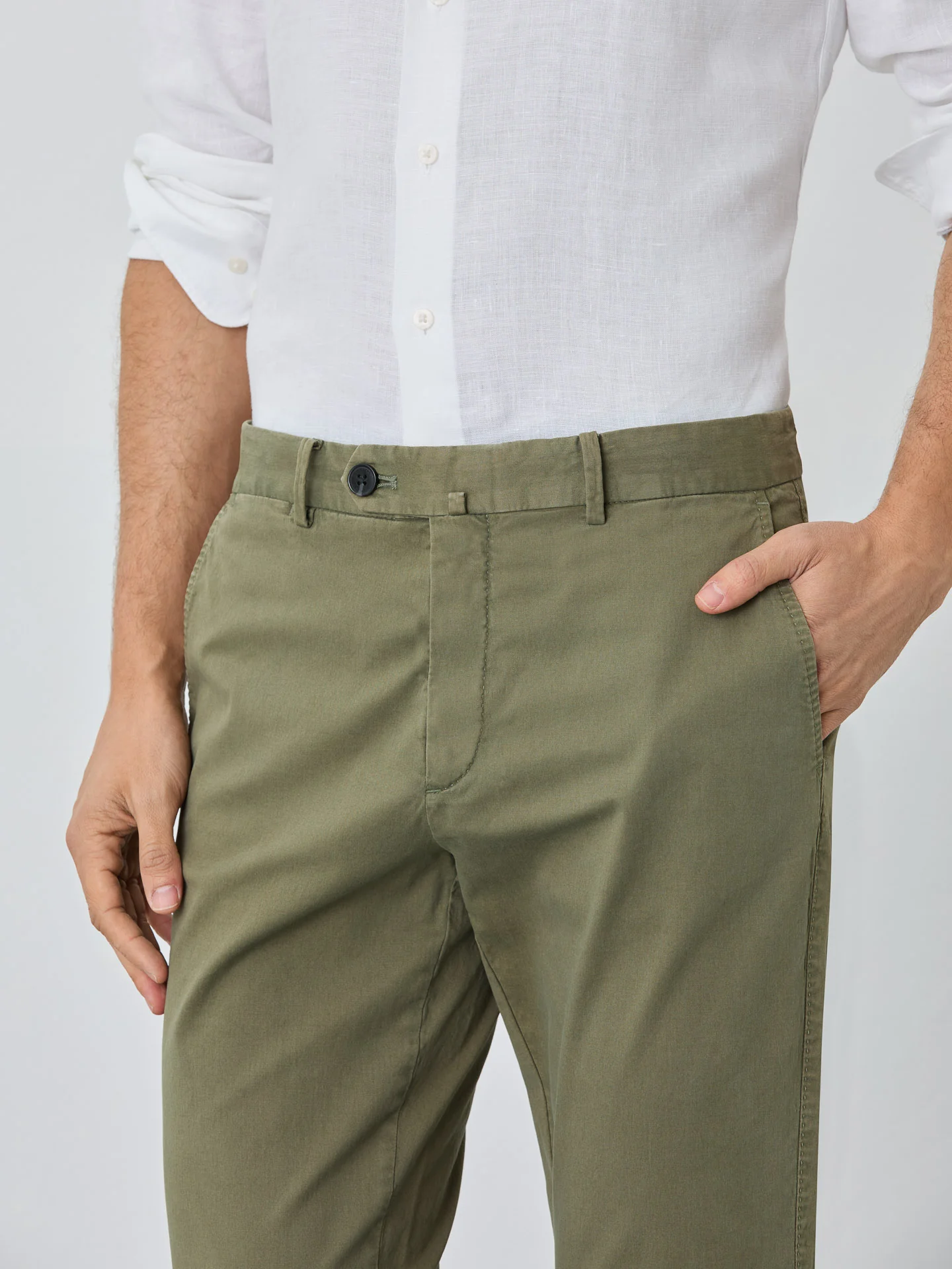 Calça Chino Slim Fit Com Bolso Relógio - Image 11