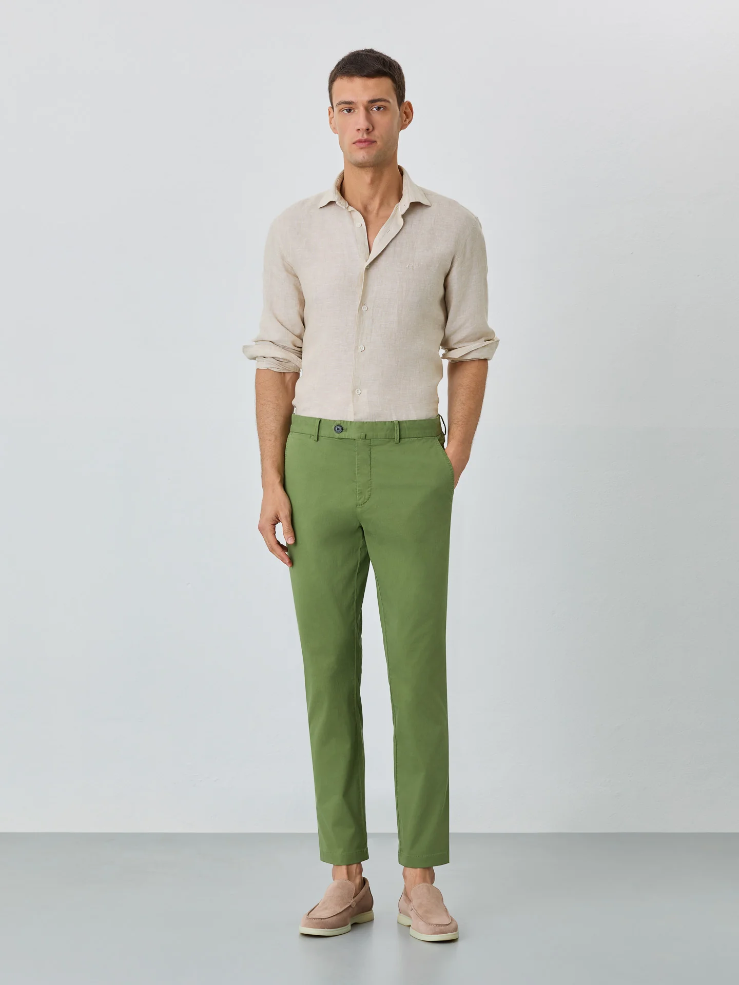 Calça Chino Slim Fit Com Bolso Relógio - Image 25