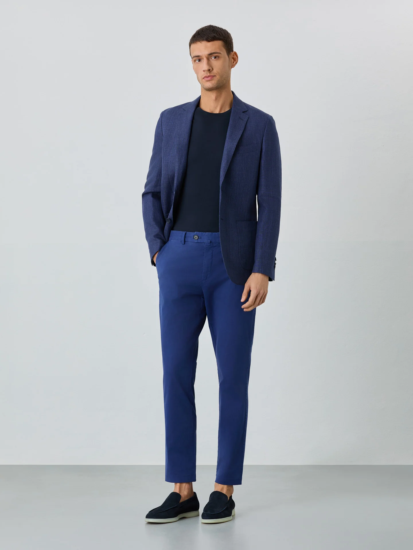 Calça Chino Slim Fit Com Bolso Relógio - Image 28
