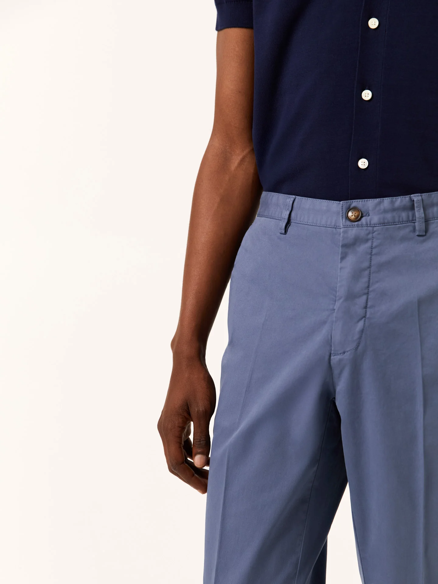 Calças casuais slim fit em canvas garment dye - Image 8