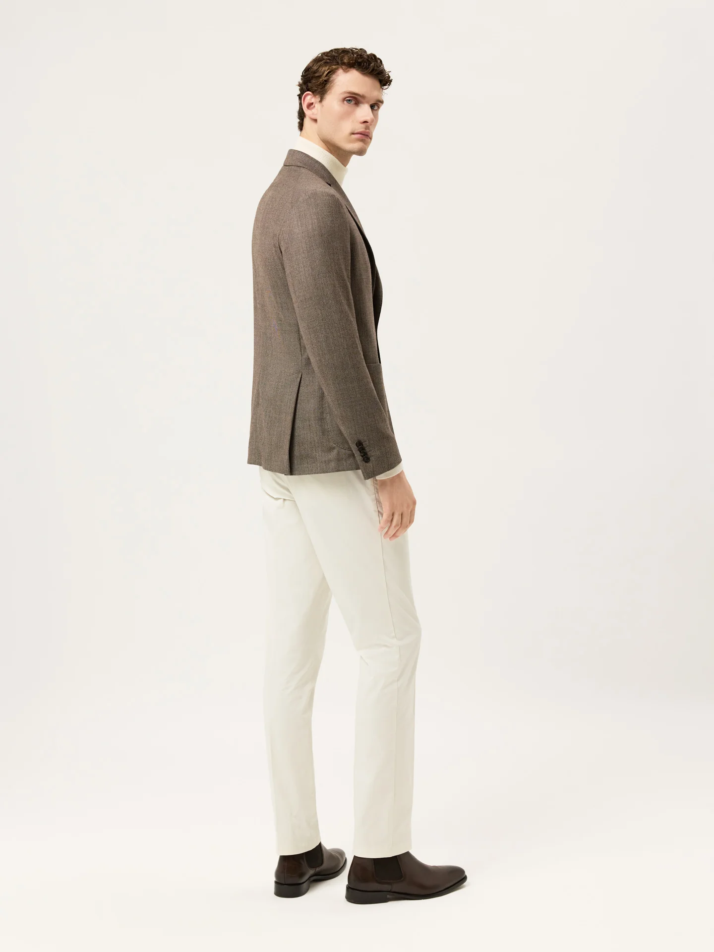 Calças Chino Slim Fit em Algodão com Elastano Garment Dye - Image 7