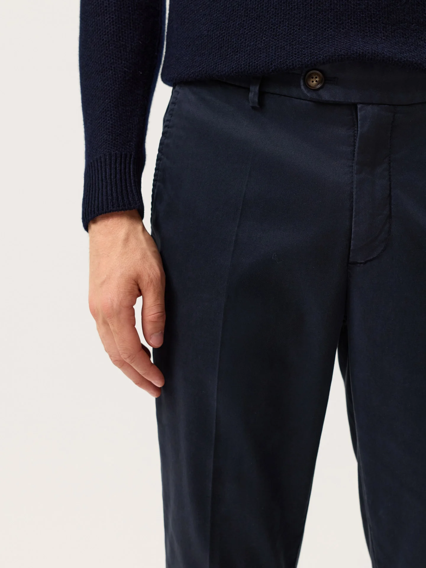 Calças Chino Slim fit em Sarja com Toque de Caxemira e Mistura de Tencel - Image 3