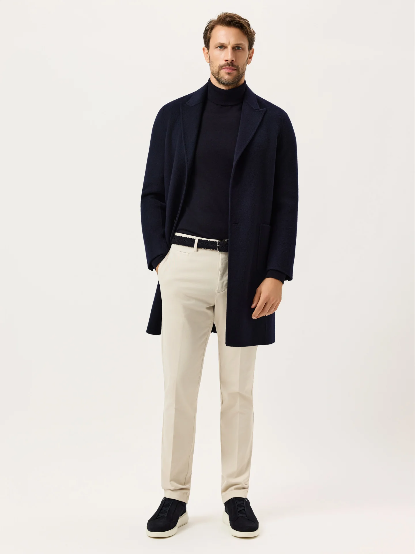 Calças Chino Slim Fit em Sarja Faded Garment Dye - Image 25