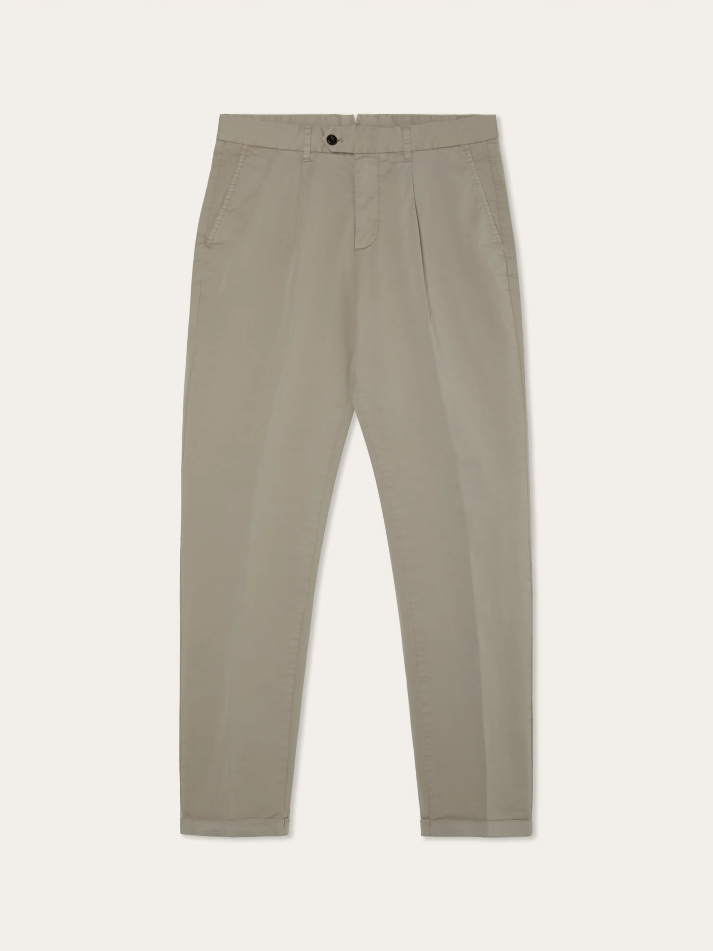Calças Chino Slim Fit em Sarja Leve com Prega na Frente Garment Dye - Image 9