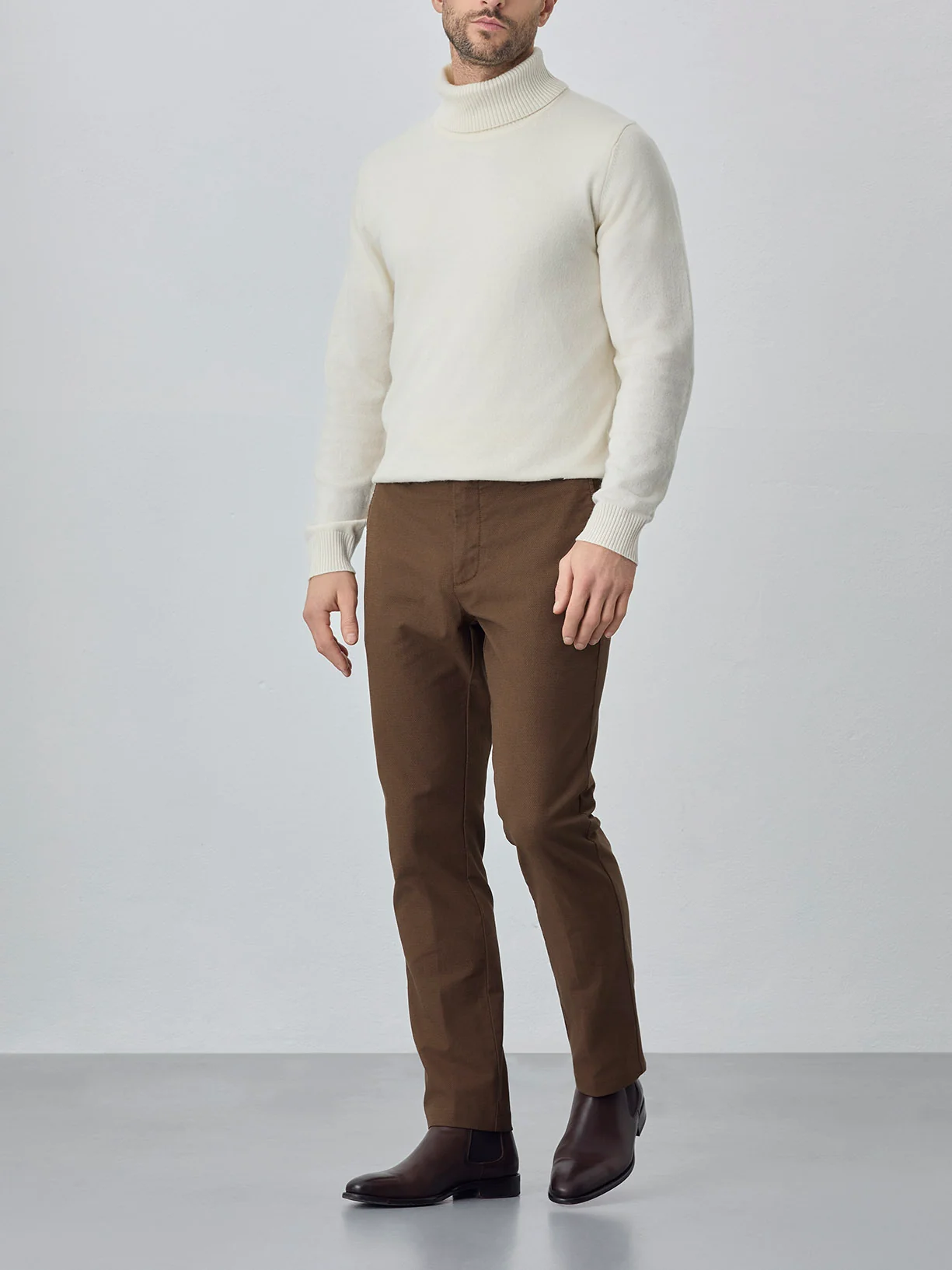 Calças chino slim fit garment dye estrutura fantasia - Image 3