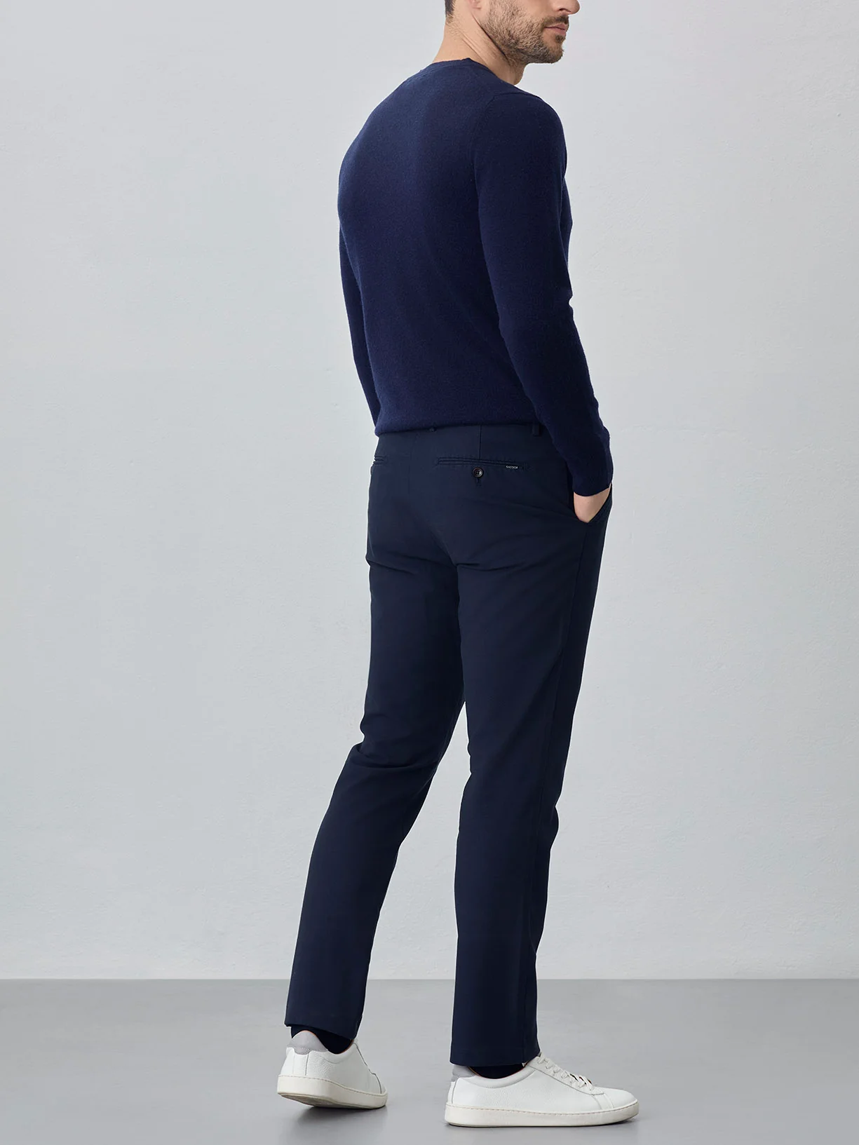 Calças chino slim fit garment dye estrutura fantasia - Image 8