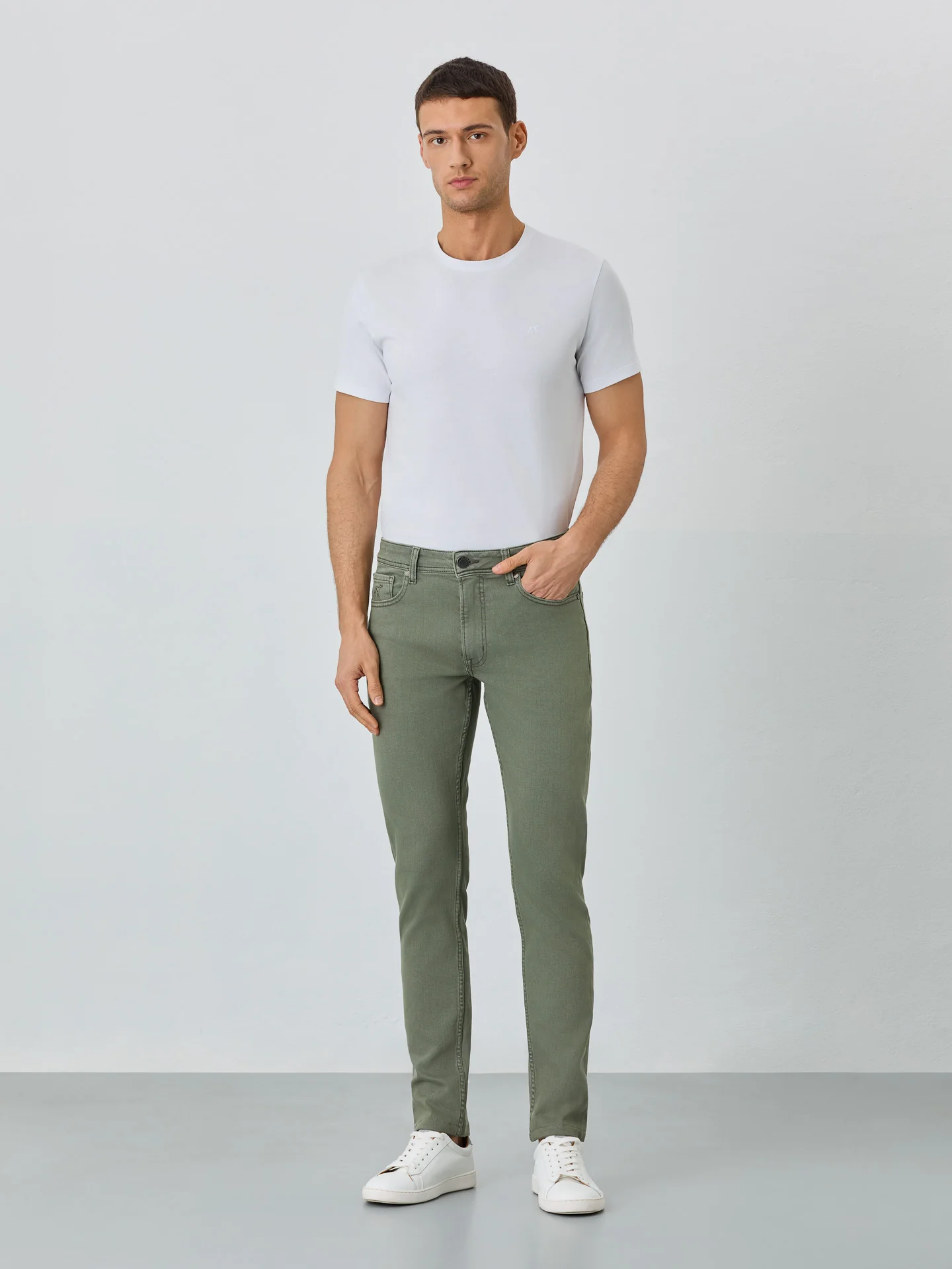 Calças de ganga slim fit overdyed - Image 6