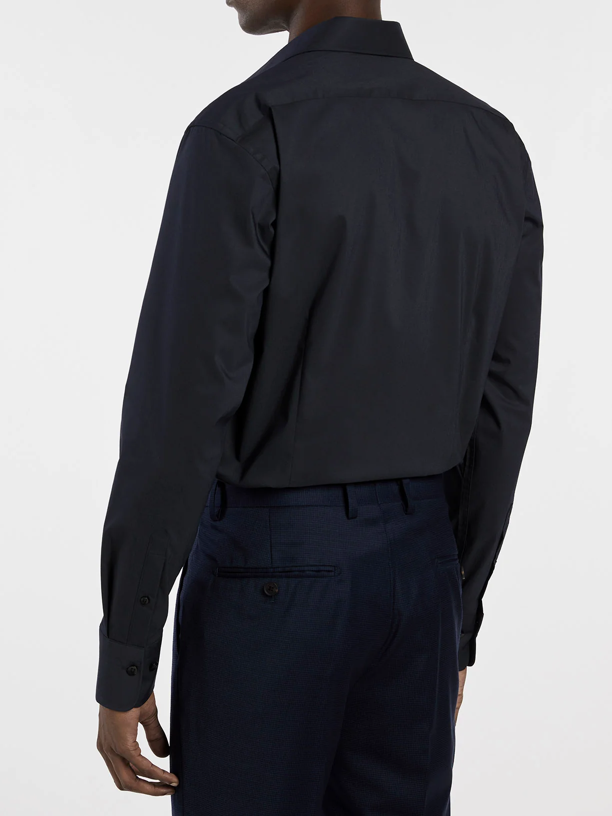 Camisa comfort business slim fit em popeline lisa - Image 5
