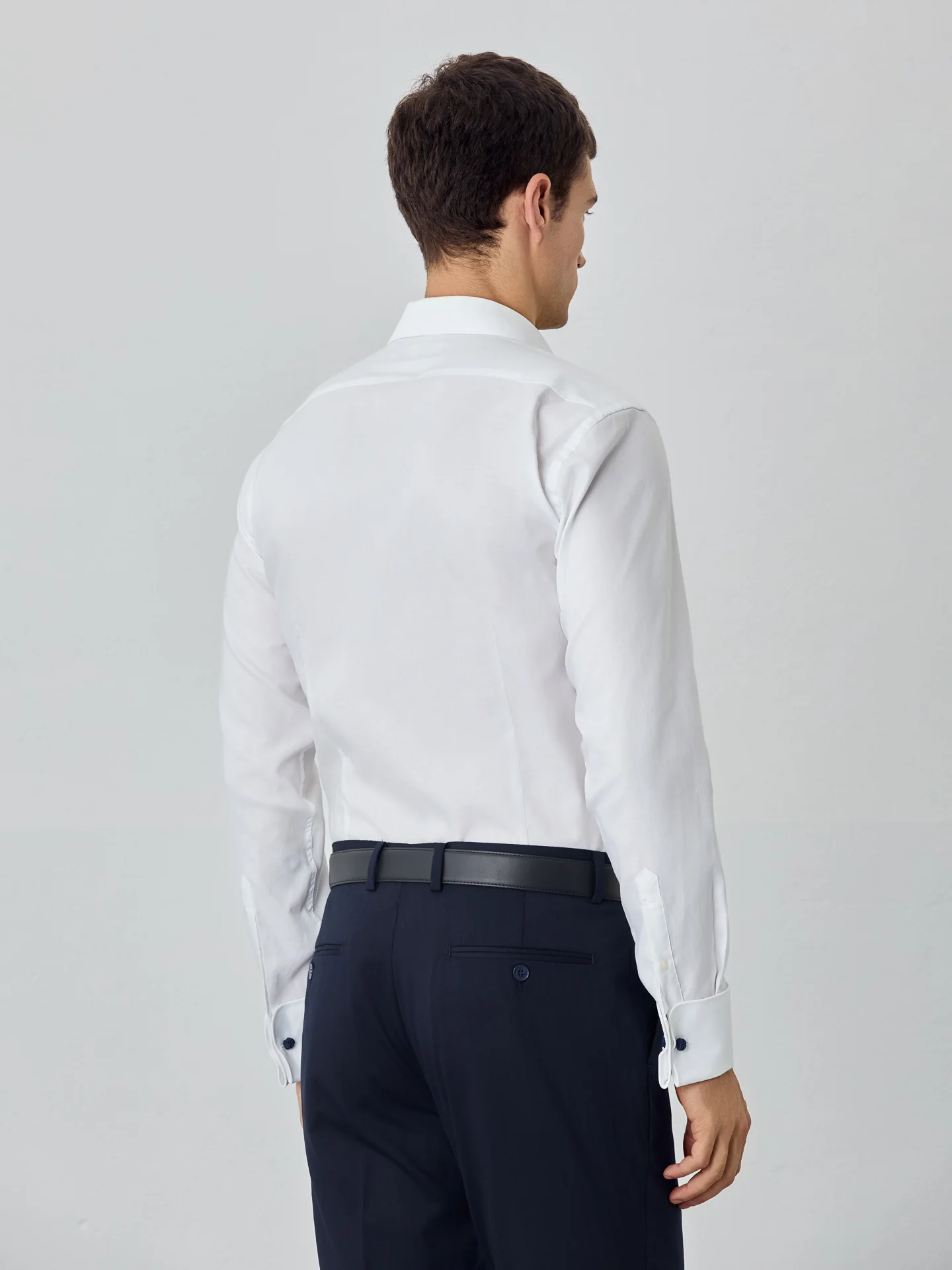 Camisa formal Business slim fit em oxford liso - Image 3