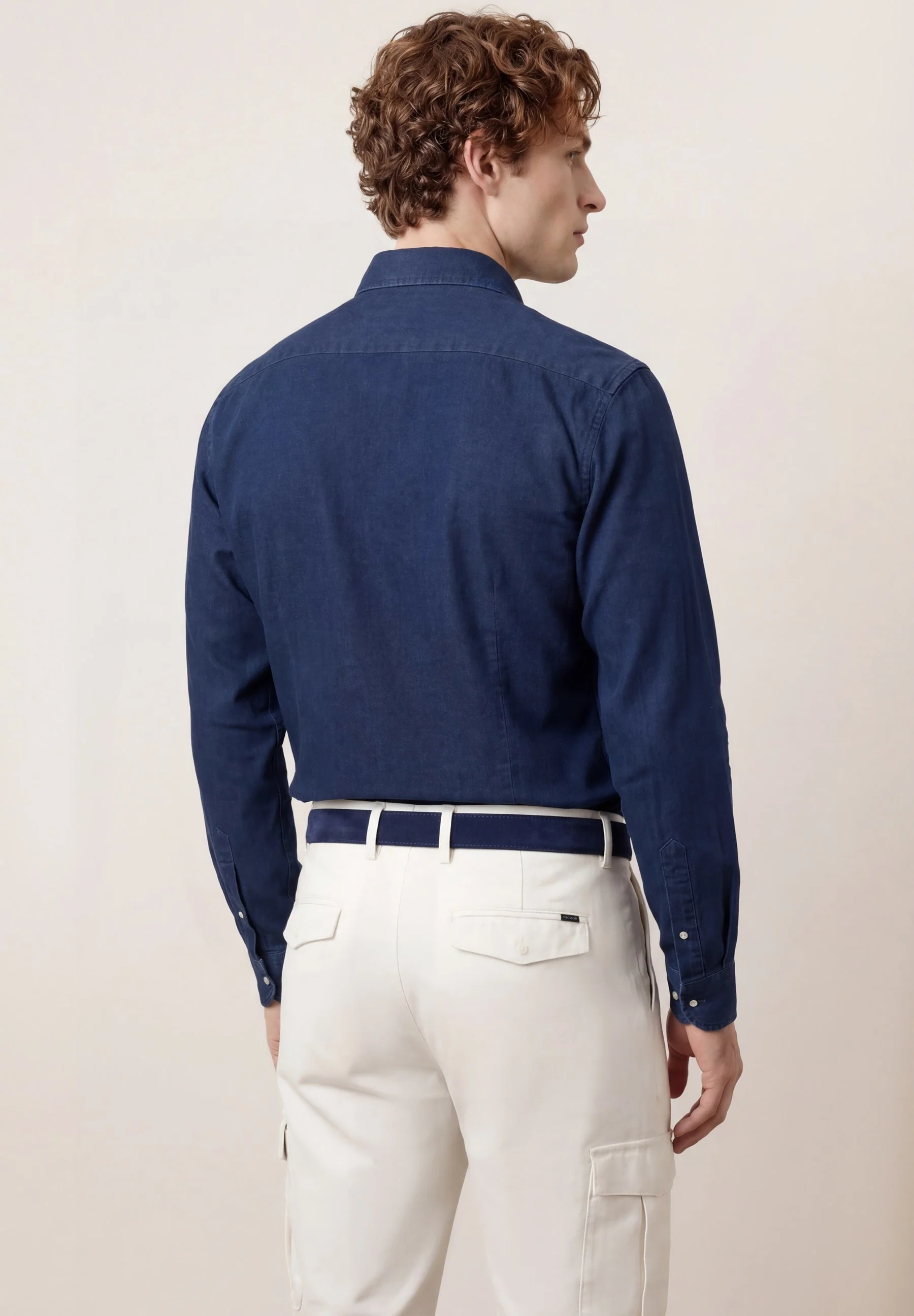 Camisa Jacquard Denim com colarinho aberto, slim fit