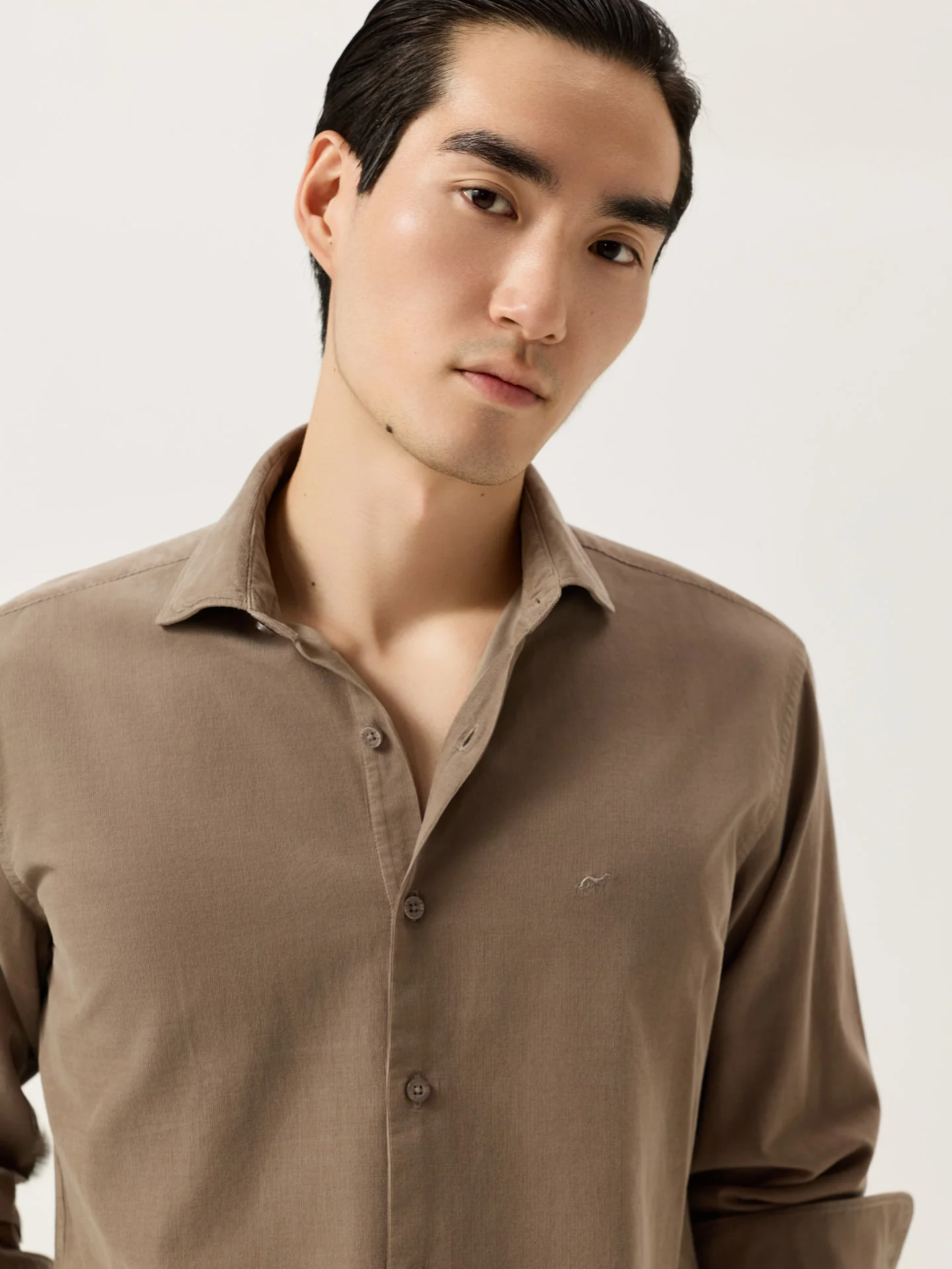Camisa Regular Fit em Micro Bombazine com Pigment-Dyed - Image 16