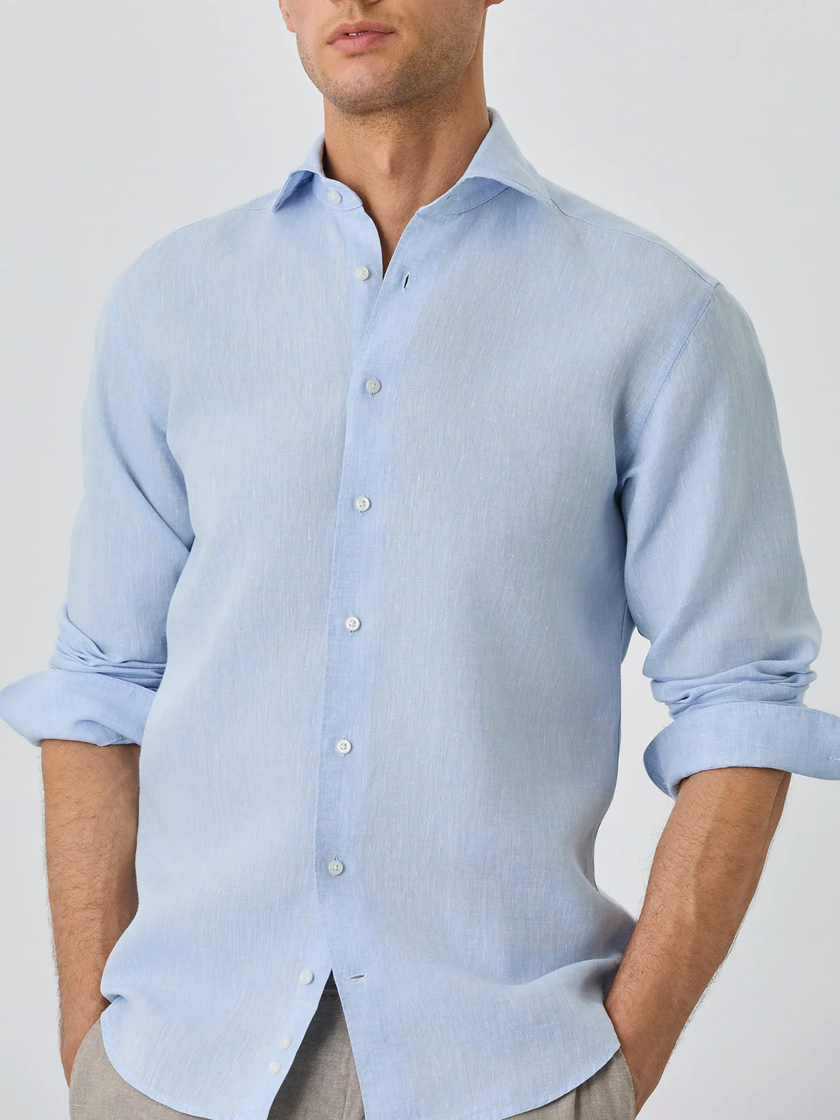 Camisa Slim Fit Com Colarinho Bristol Em Linho - Image 4