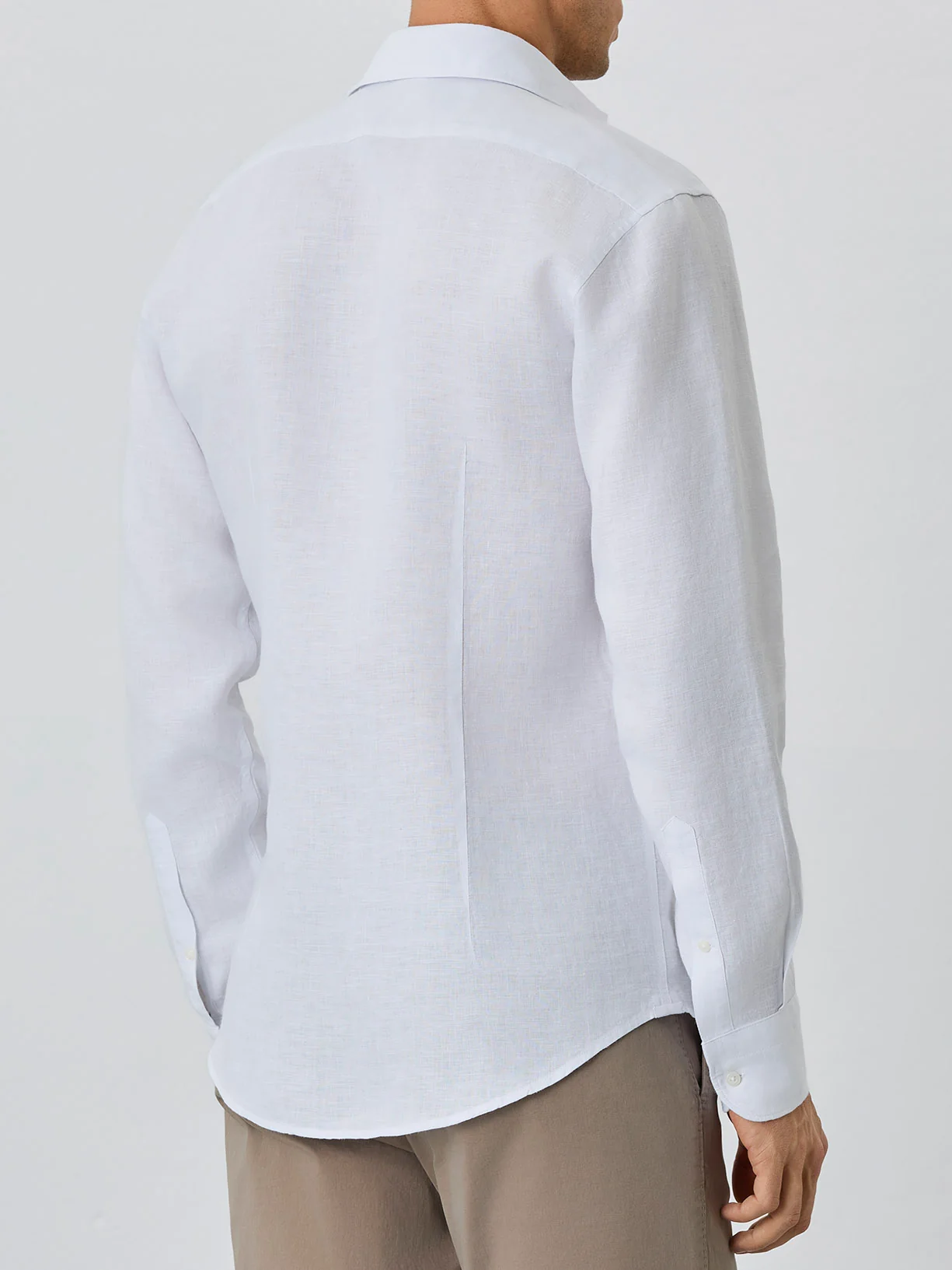 Camisa Slim Fit Com Colarinho Bristol Em Linho - Image 9
