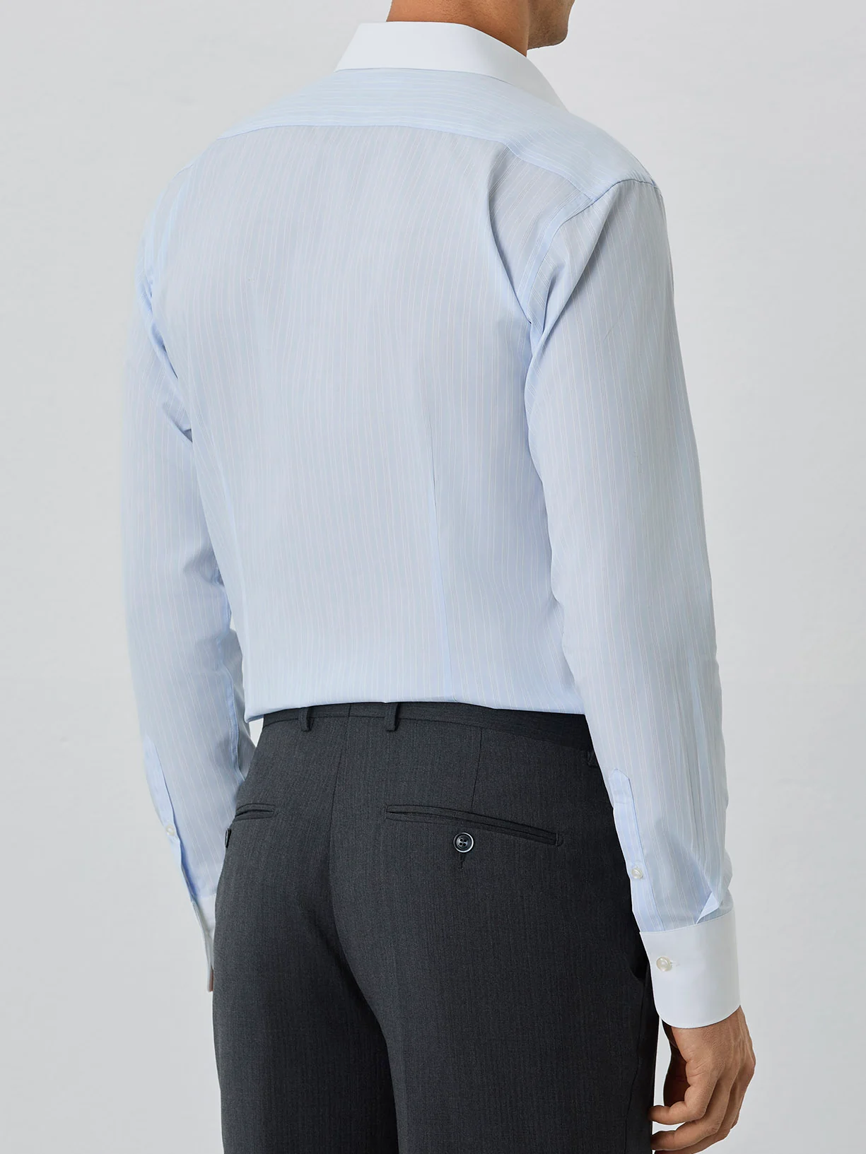 Camisa Slim Fit Com Colarinho Dublin Em Algodão Com Riscas - Image 3