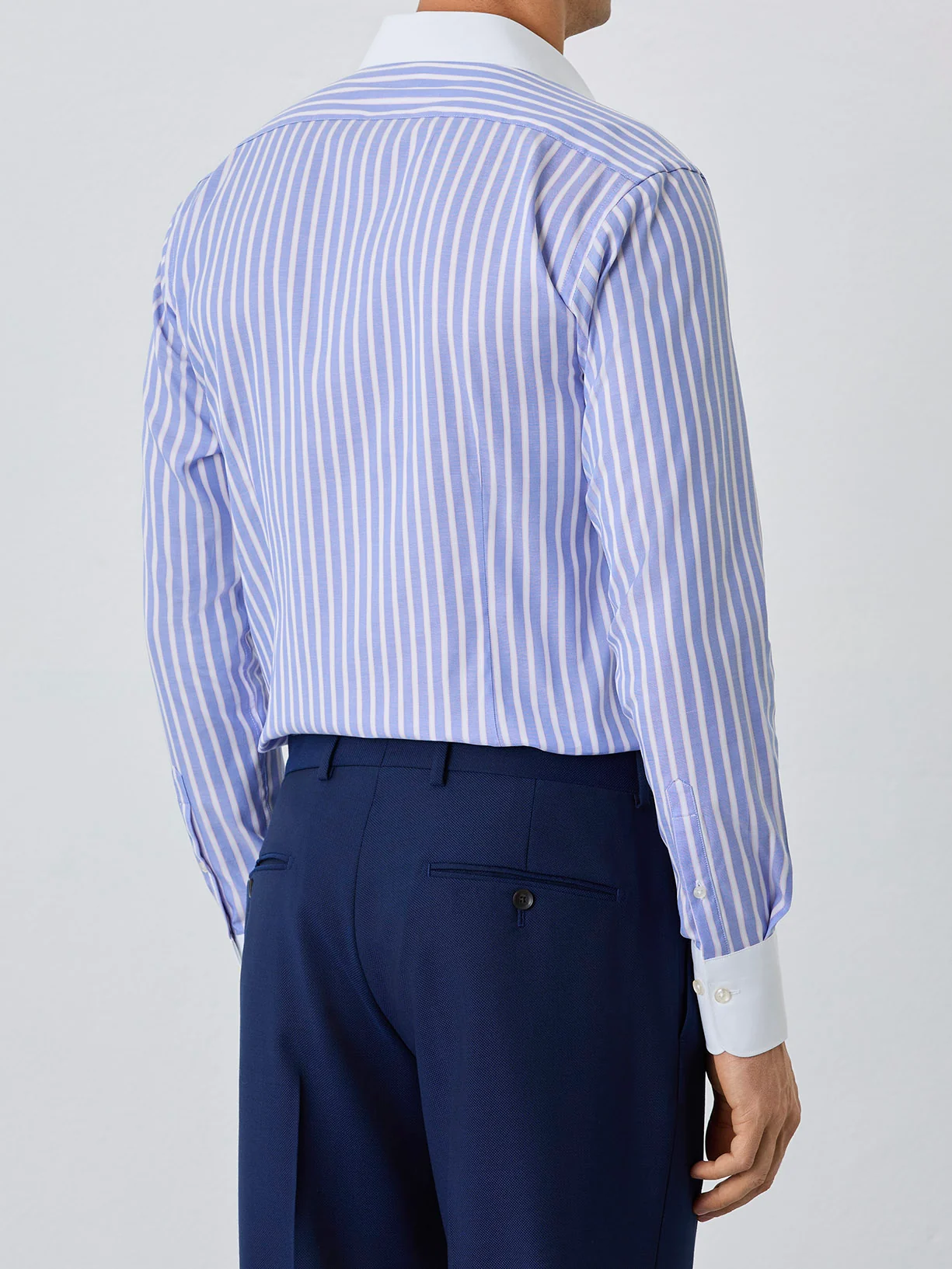Camisa Slim Fit Com Colarinho Manchester Em Algodão BCI Em Riscas - Image 3
