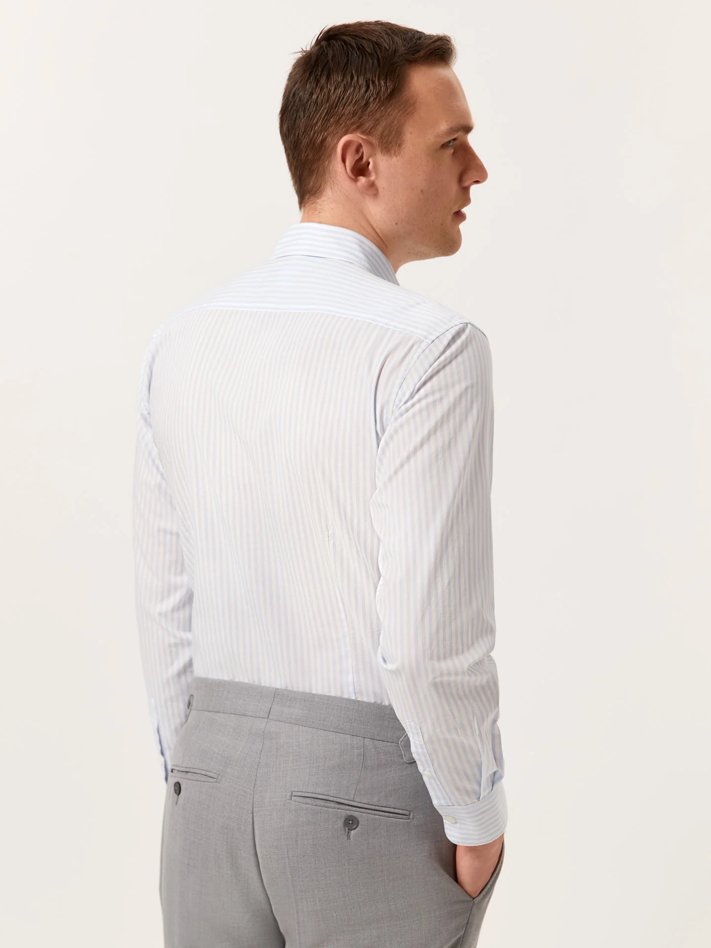 Camisa slim fit de riscas em algodão BCI com colarinho aberto - Image 3