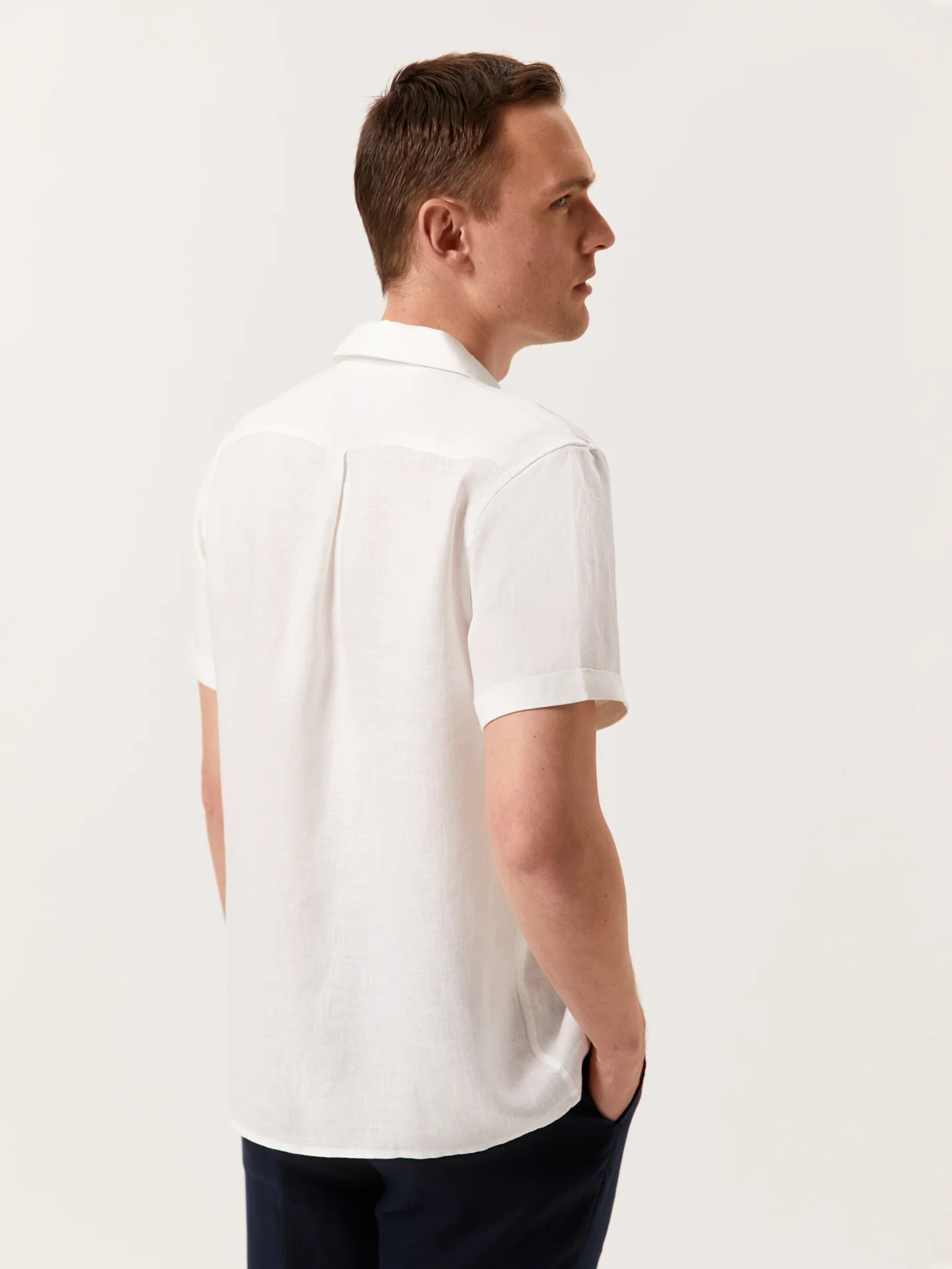 Camisa slim fit em algodão linho garment dye com colarinho Mao - Image 4