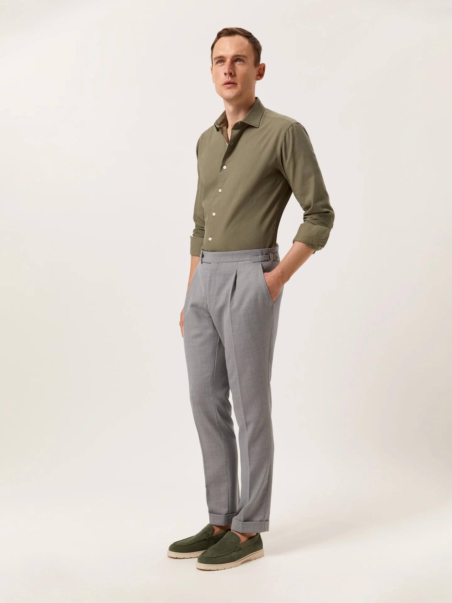 Camisa slim fit em estrutura piqué garment dye com colarinho aberto - Image 7