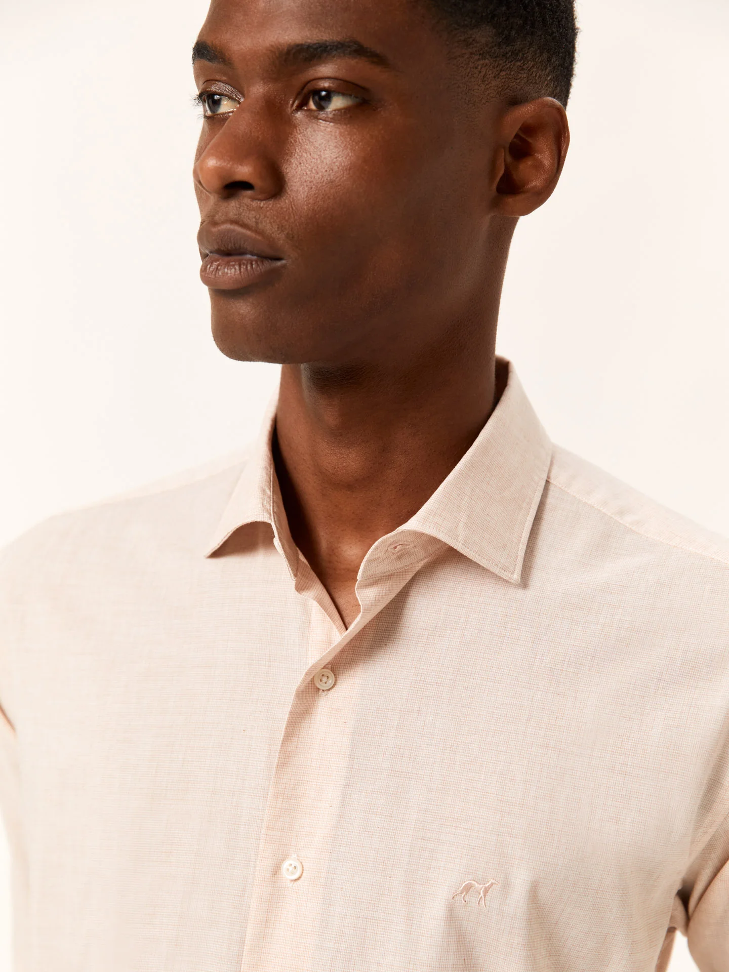 Camisa slim fit em popeline de algodão houndstooth com colarinho aberto - Image 3