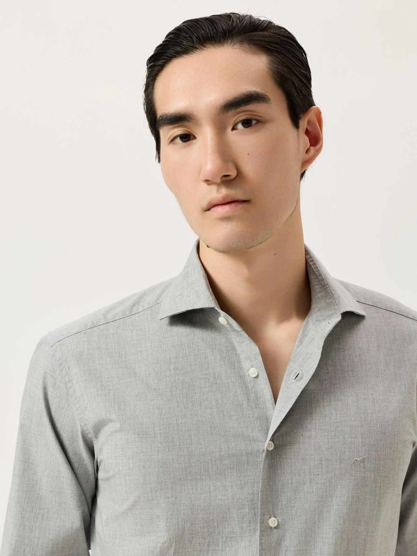 Camisa Slim Fit em Popeline Mélange de Algodão com Colarinho Newport - Image 9