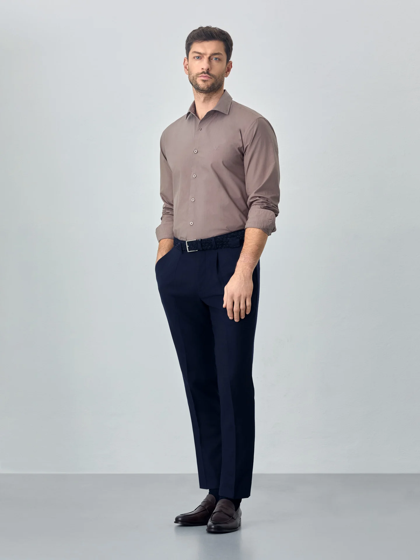 Camisa slim fit em popeline over dye - Image 15