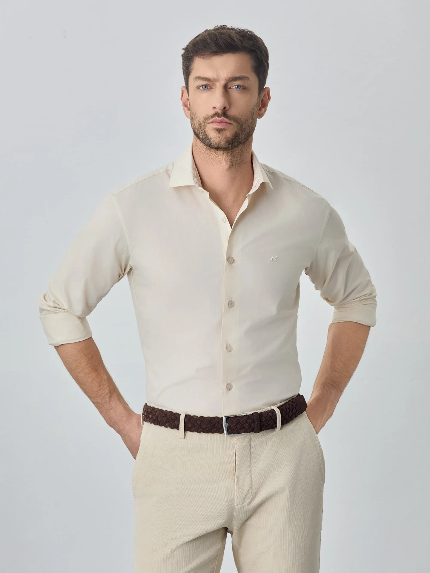 Camisa slim fit em popeline over dye - Image 6