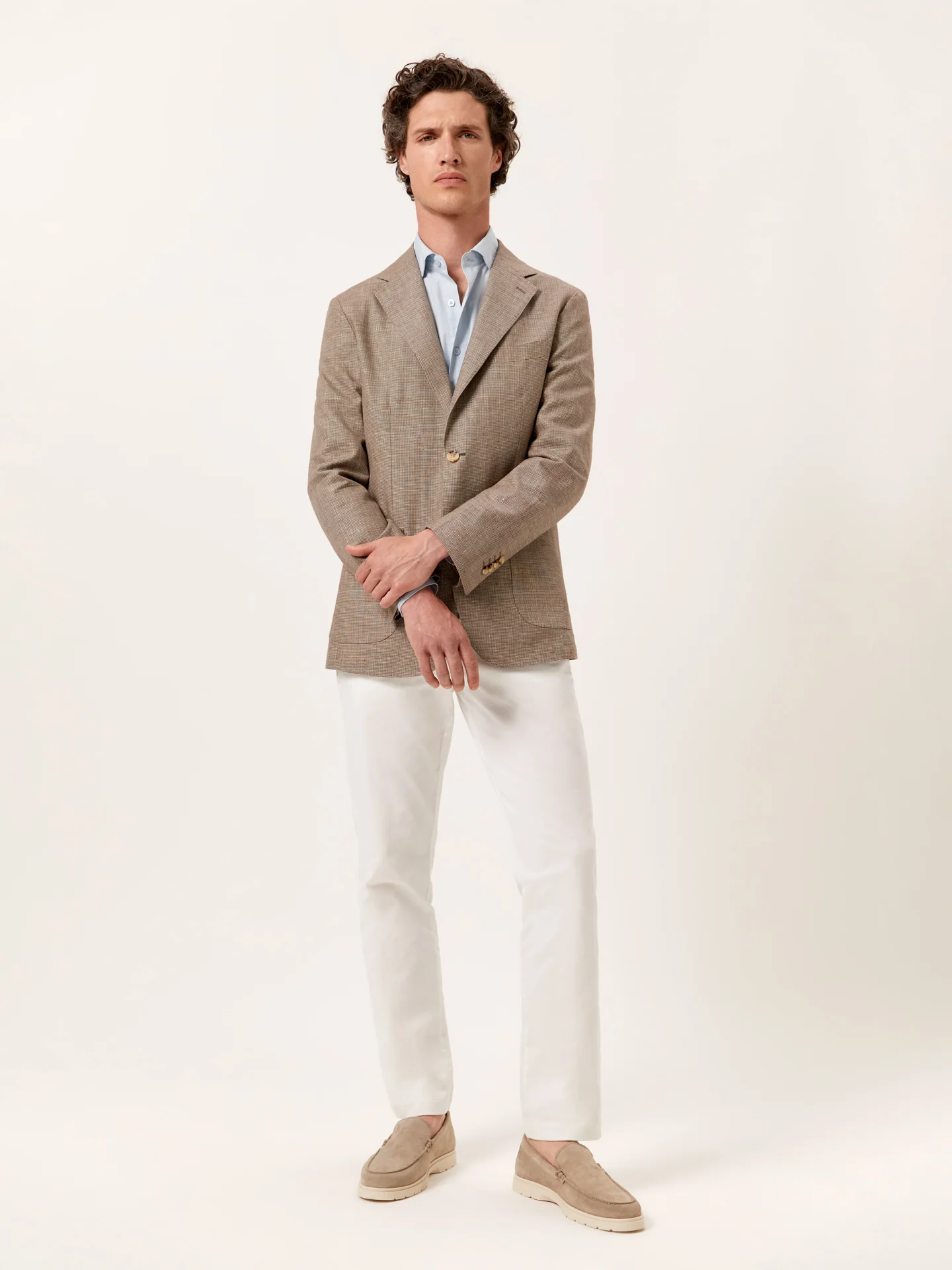 Camisa slim fit em popeline Overdye com colarinho aberto - Image 22