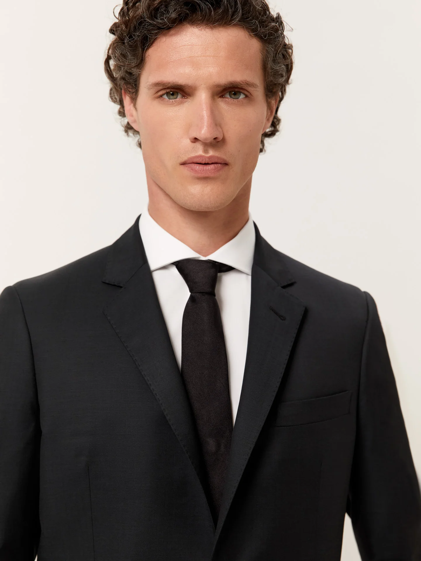 Camisa slim fit Performance em popeline com colarinho Dublin pequeno e punho duplo - Image 5