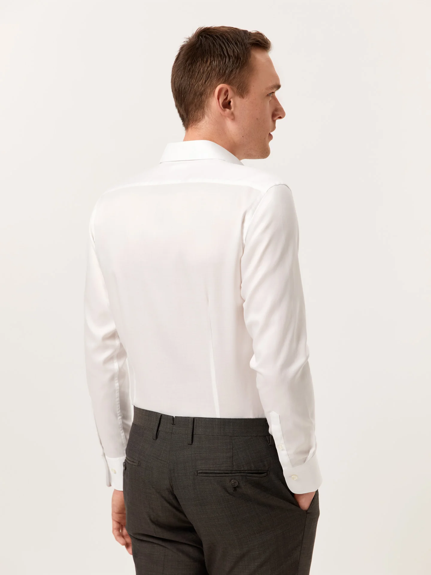 Camisa slim fit texturizada com colarinho de Dublin - Image 4