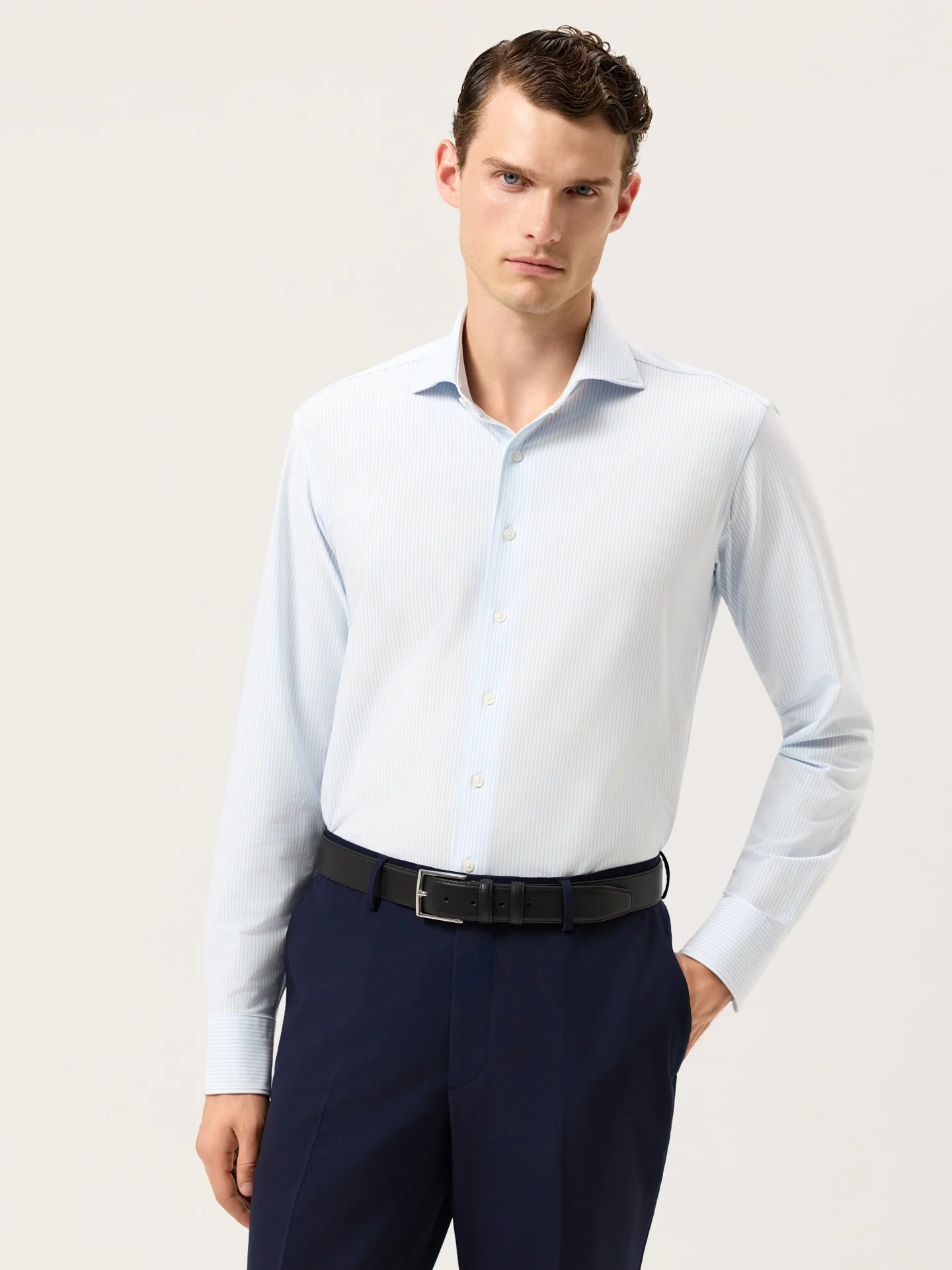 Camisa Travel Slim Fit de Riscas com Colarinho Newport