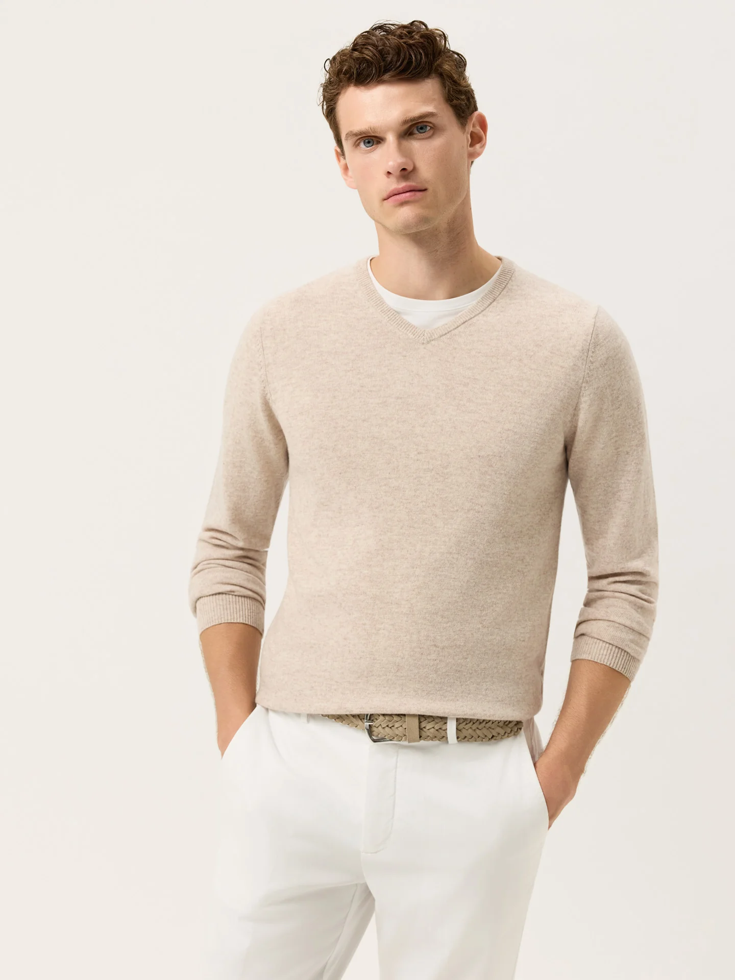 Camisola de Decote em V e Manga Comprida em Lambswool - Image 10