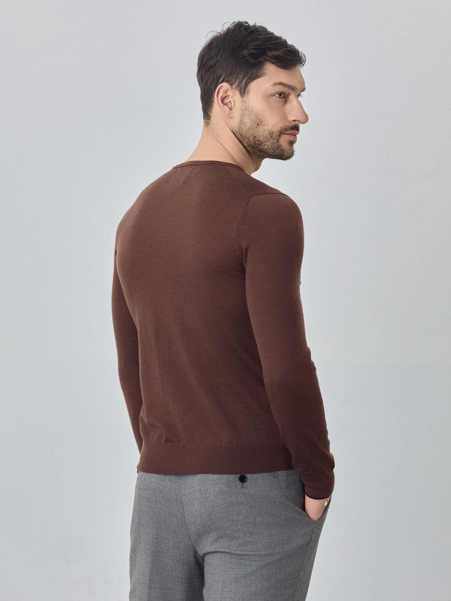 Camisola de decote redondo de manga comprida em lã merino extra fina - Image 6