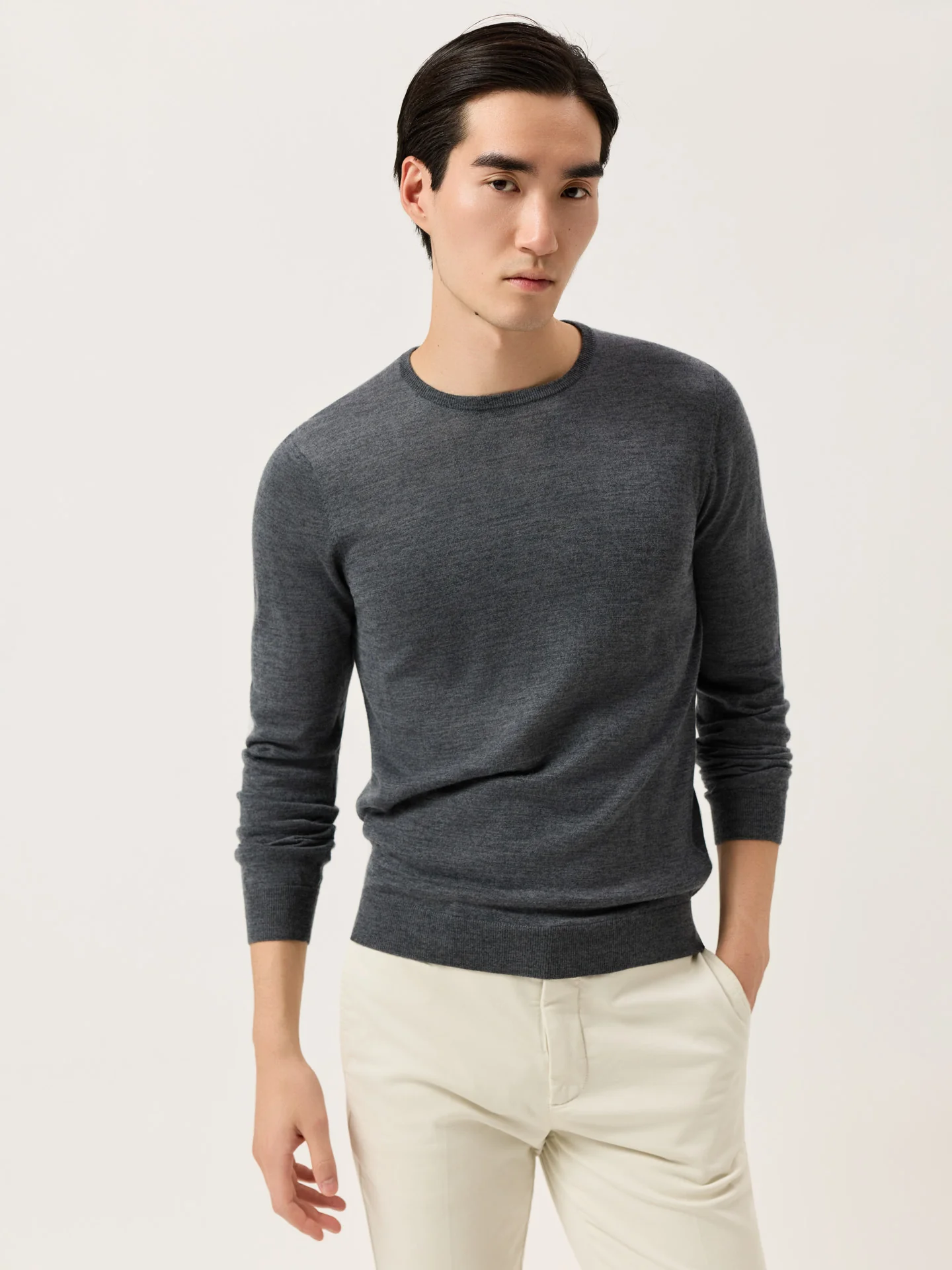 Camisola de Decote Redondo e Manga Comprida em Lã Merino Extra Fina - Image 18