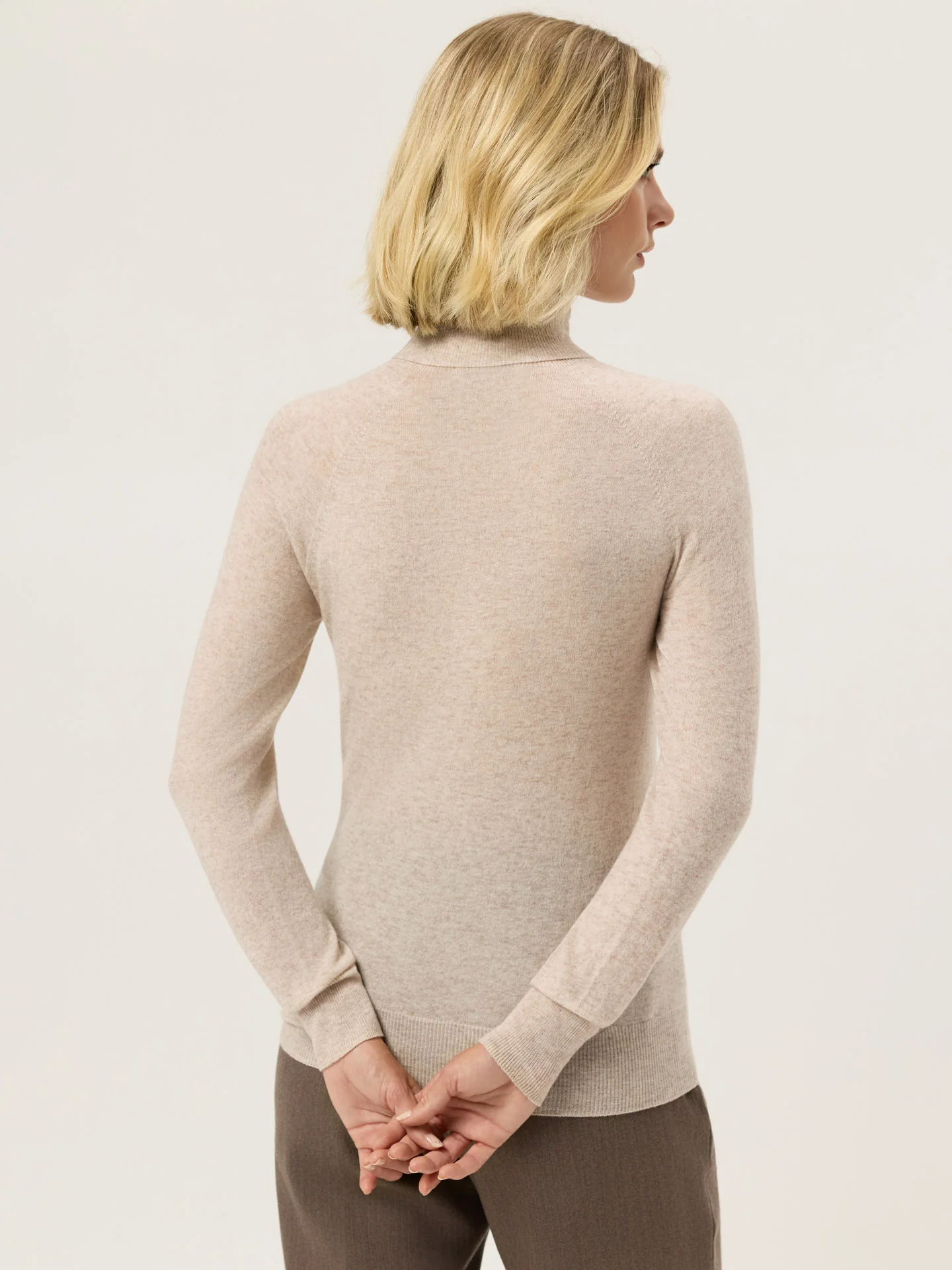 Camisola Seamless de Gola Alta em Mistura de Lã e Caxemira - Image 7