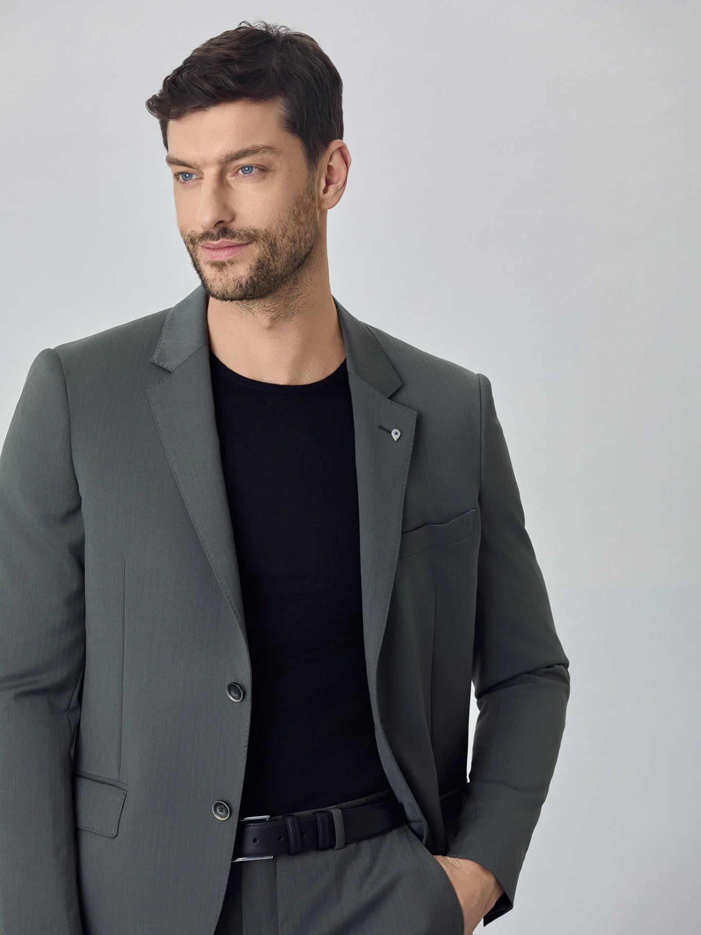 Fato de tecido italiano slim fit K-Moving - Image 3
