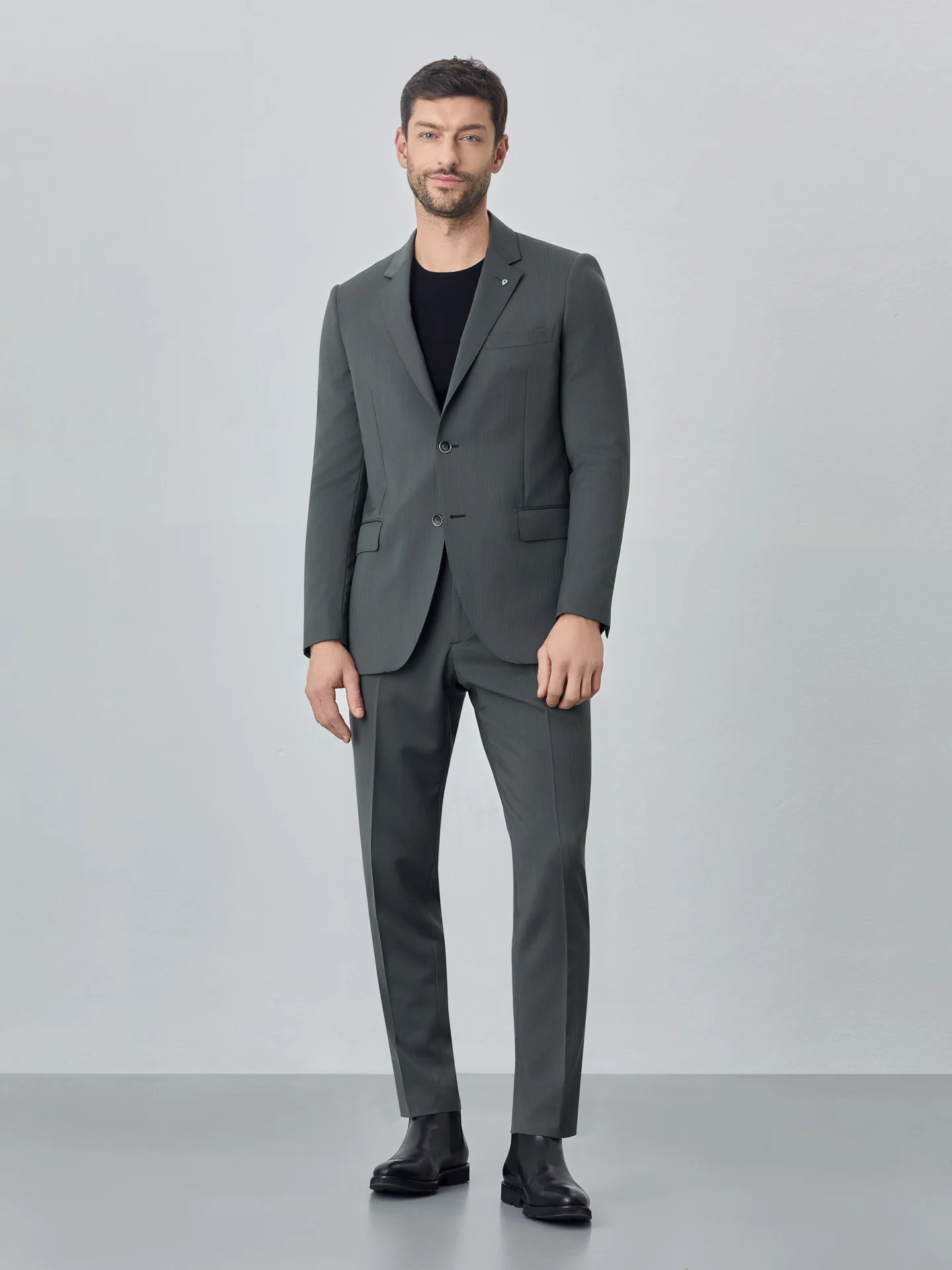 Fato de tecido italiano slim fit K-Moving - Image 6
