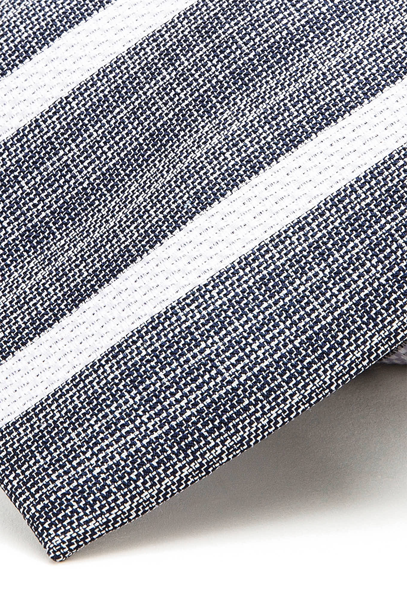 Gravata Padrão De Riscas em 100% Seda 8cm - Image 6