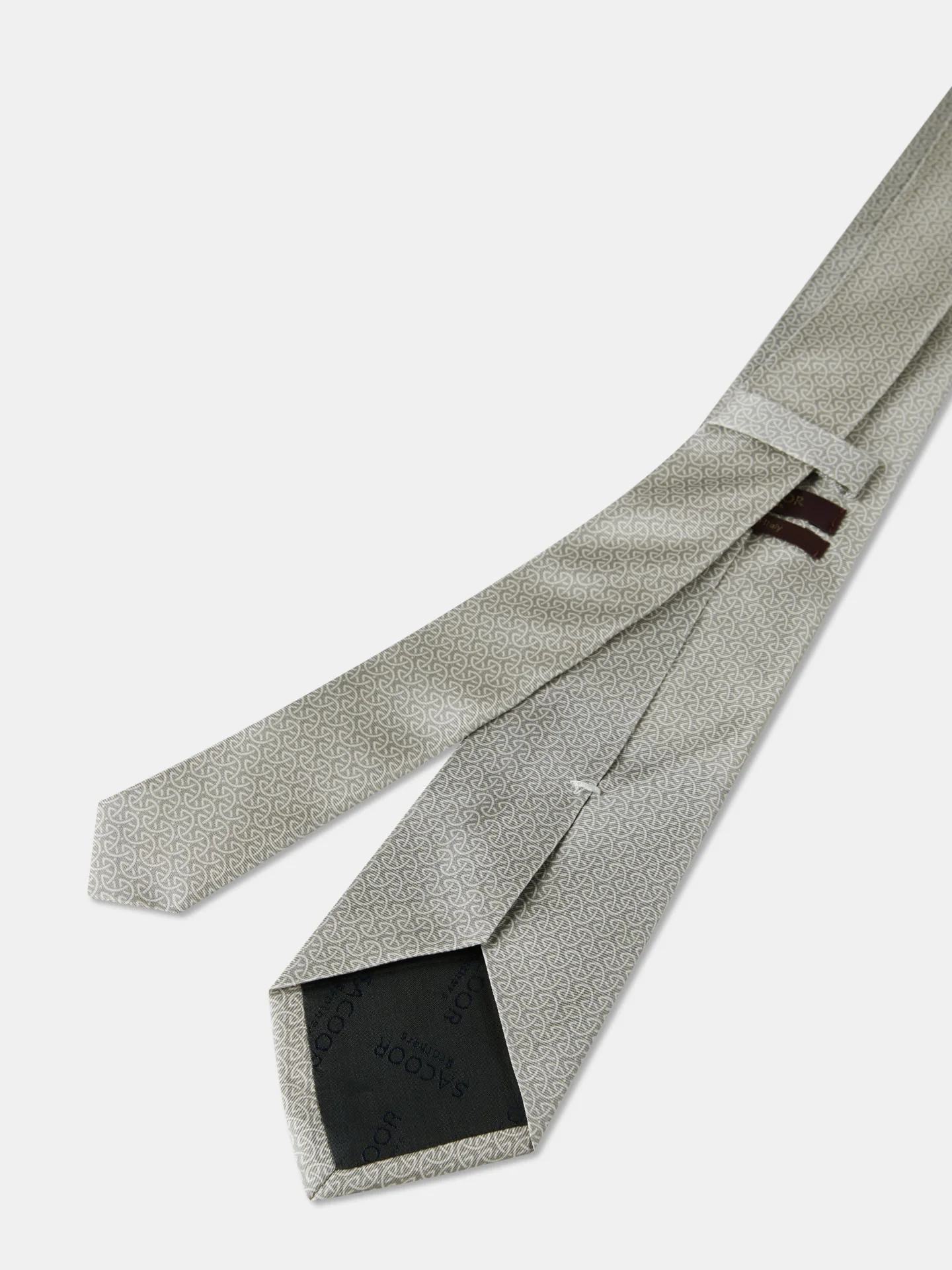 Gravata Padrão Geométrico 100% seda 8cm - Image 4