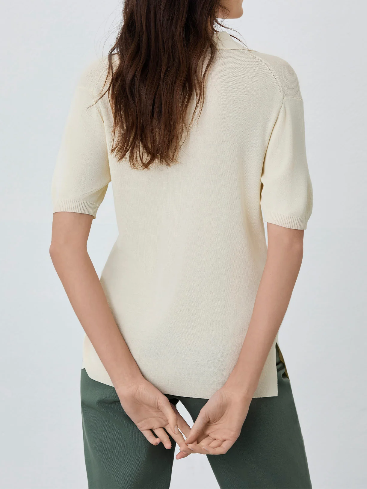 Polo De Malha Com Decote Em V Em Mistura De Viscose - Image 6