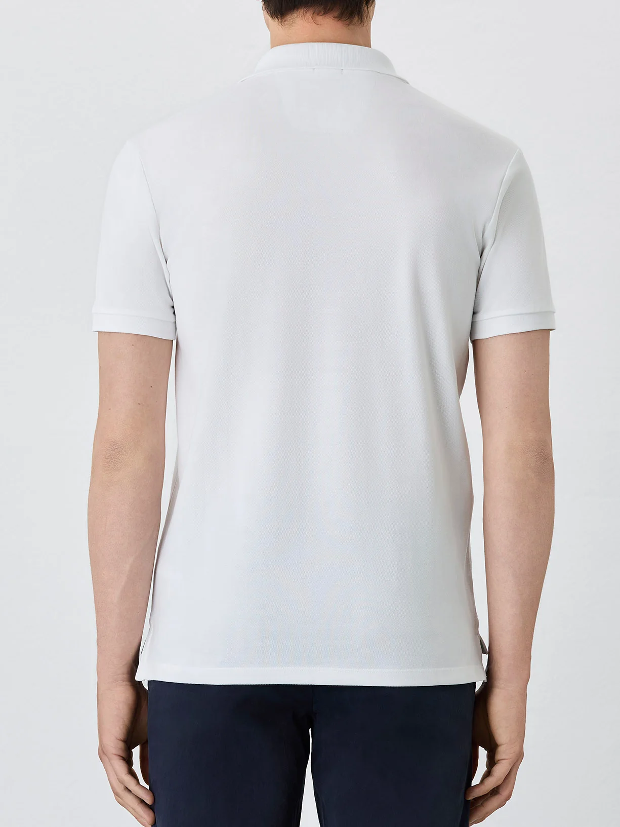 Polo Piqué Slim Fit Com Gola De Rib Em Mistura De Algodão - Image 12