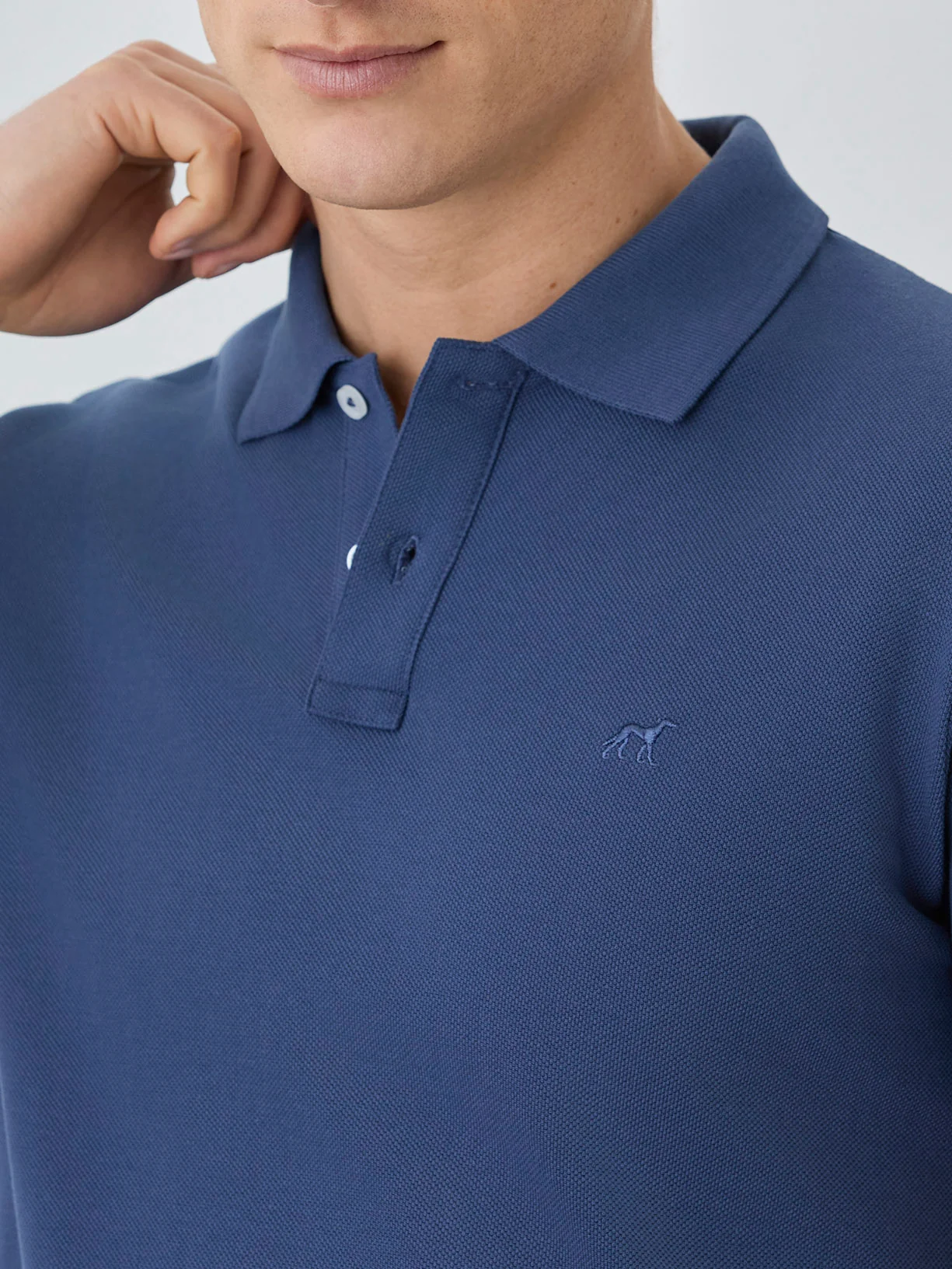 Polo Piqué Slim Fit Com Logo Bordado Em Algodão Bci - Image 32